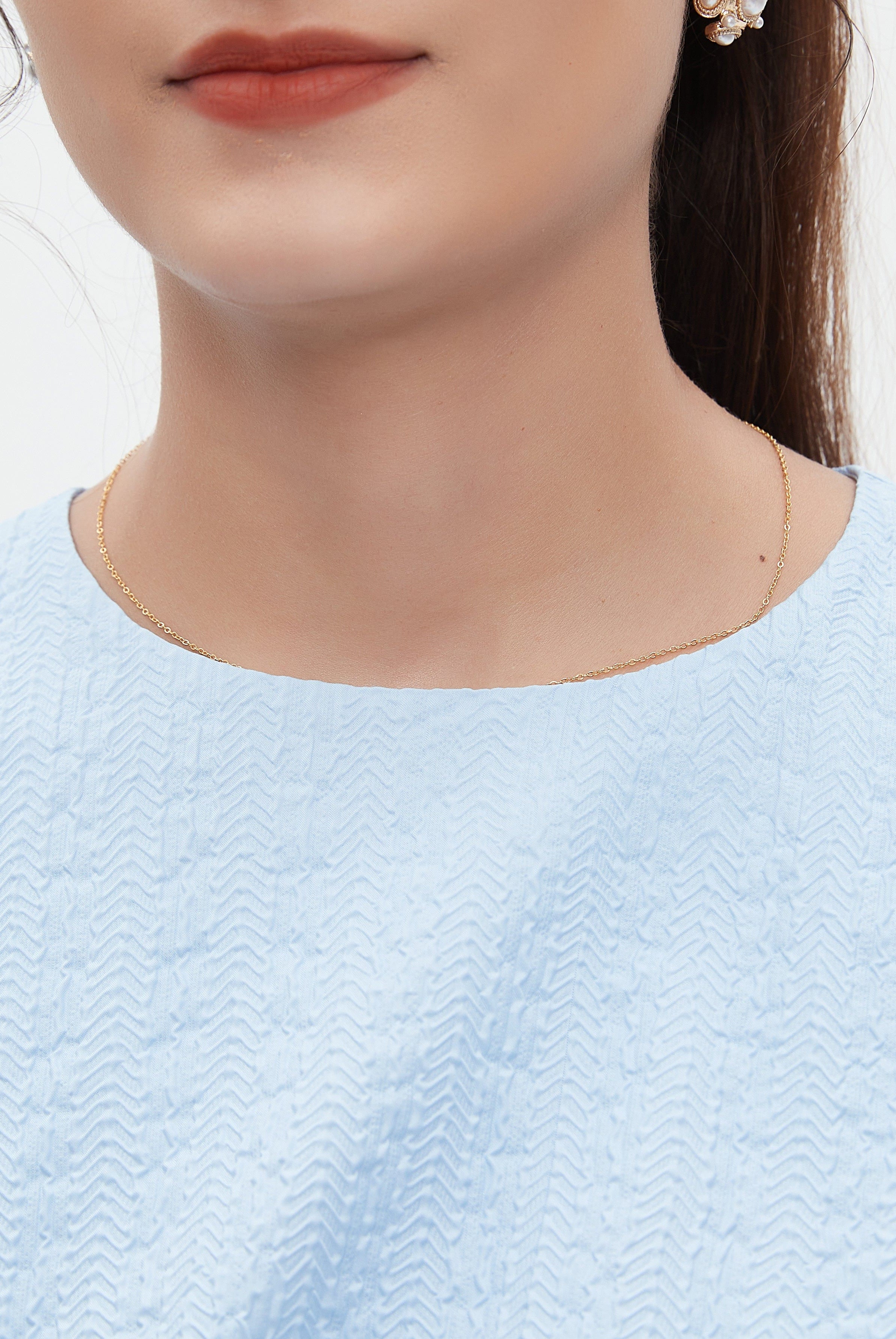 نتشي فستان نسائي قصير بحزام على الخصر ونصف كم سادة