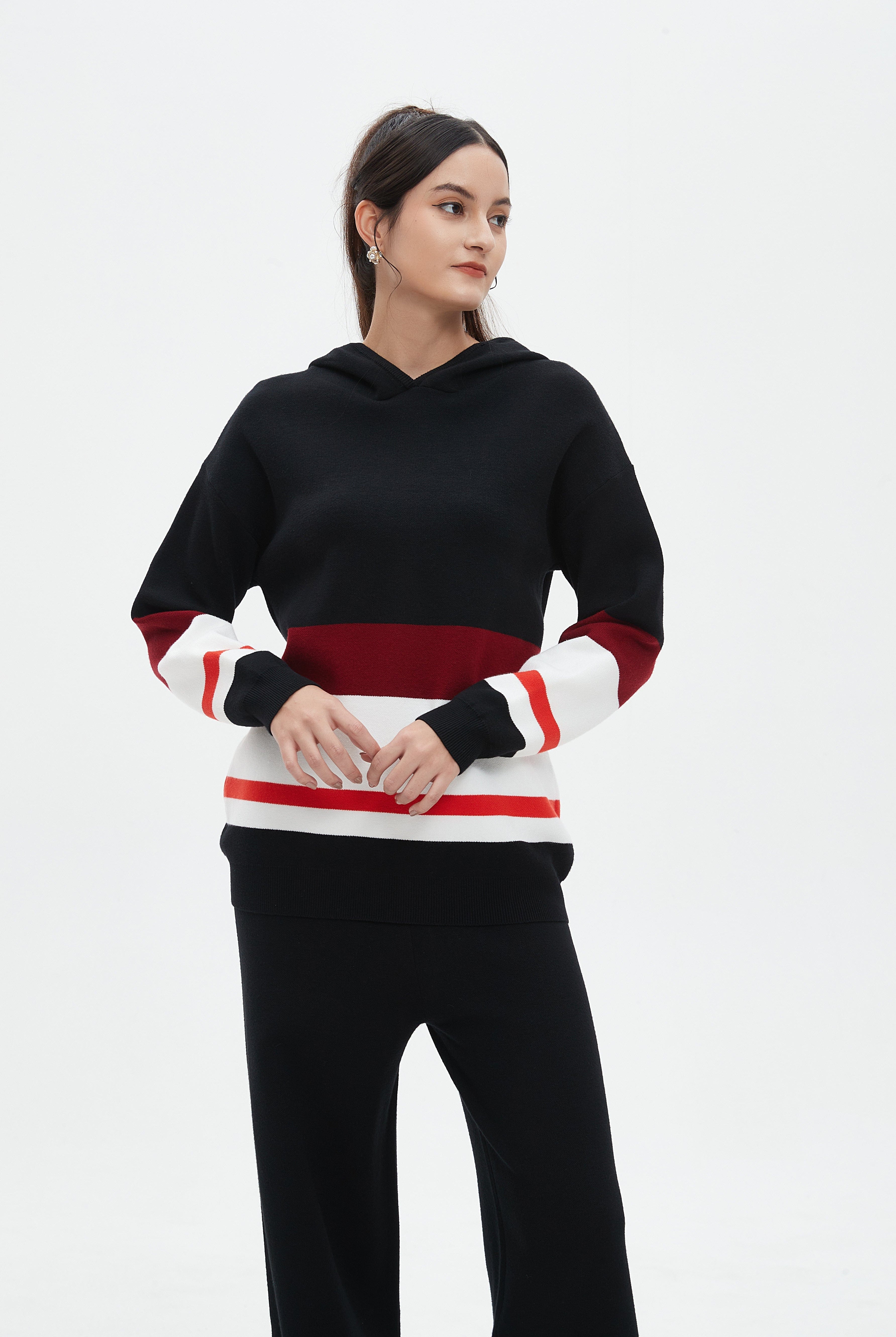 ميكا بلوزة نسائية شتوي ملونة بكم طويل وغطاء رأس