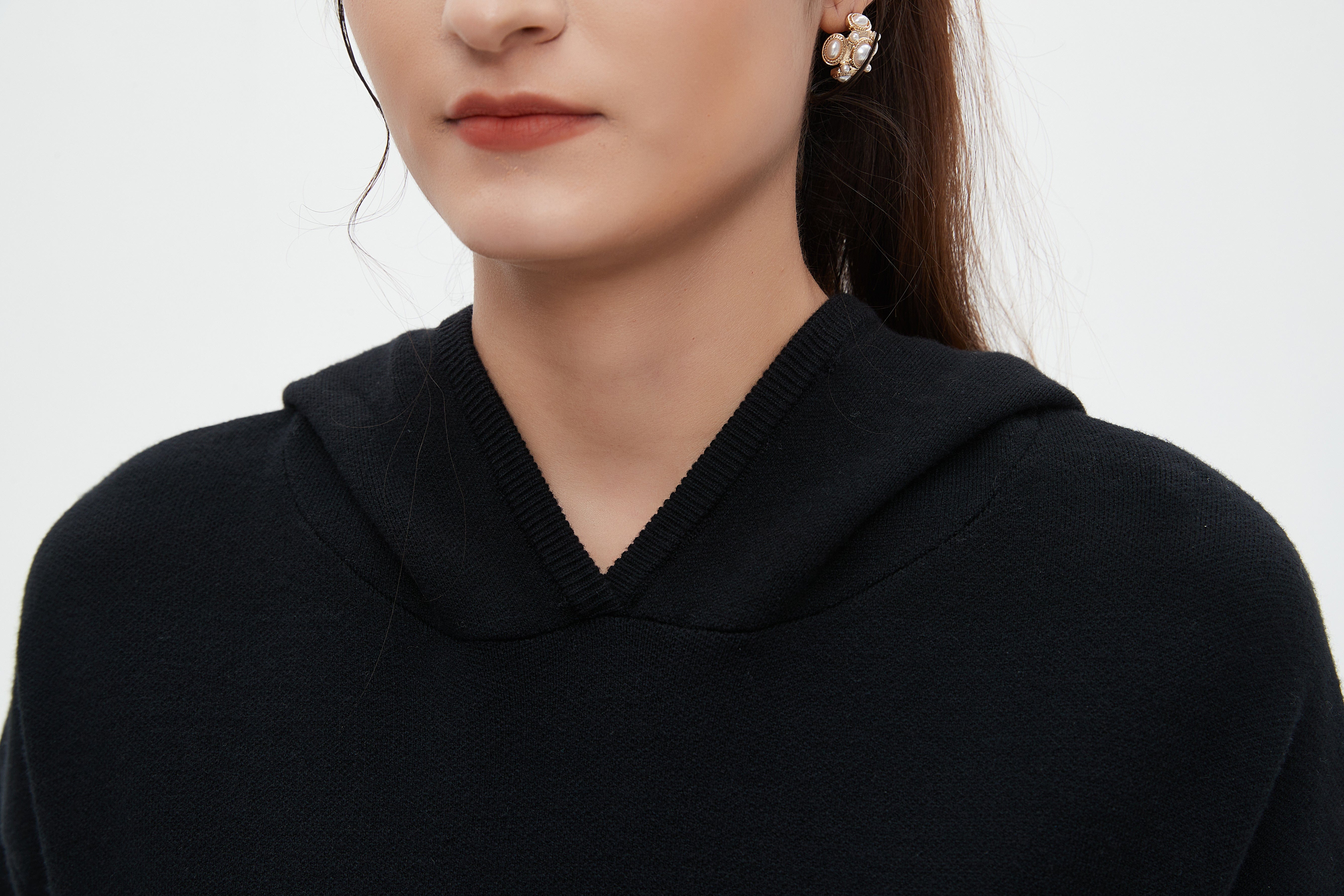 ميكا بلوزة نسائية شتوي ملونة بكم طويل وغطاء رأس