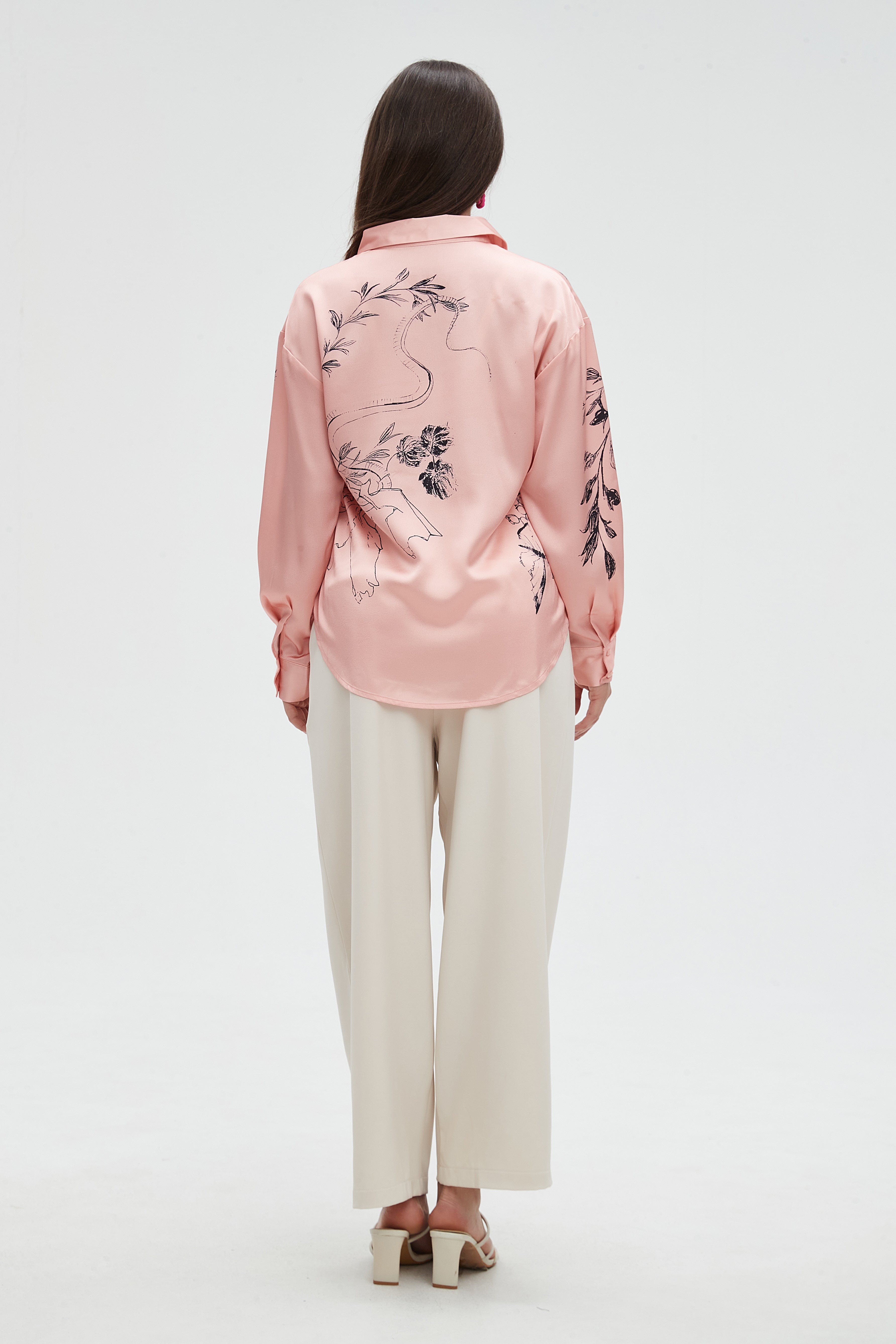 ู
ููุง ุจููุฒุฉ ูุณุงุฆูุฉ ู
ูููุดุฉ ุจูู
ุทููู