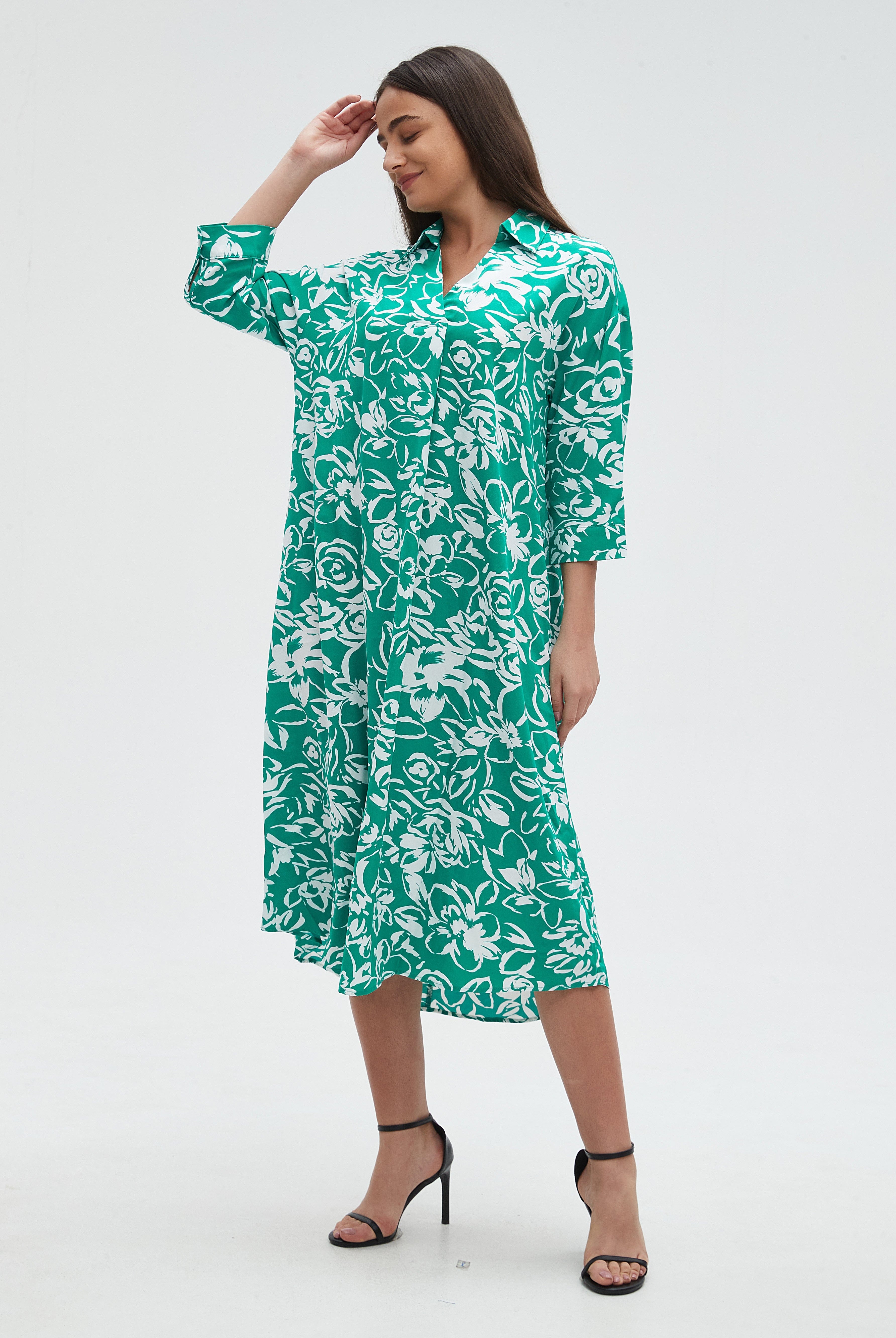 ميكا فستان ميدي منقوش 3/4 كم