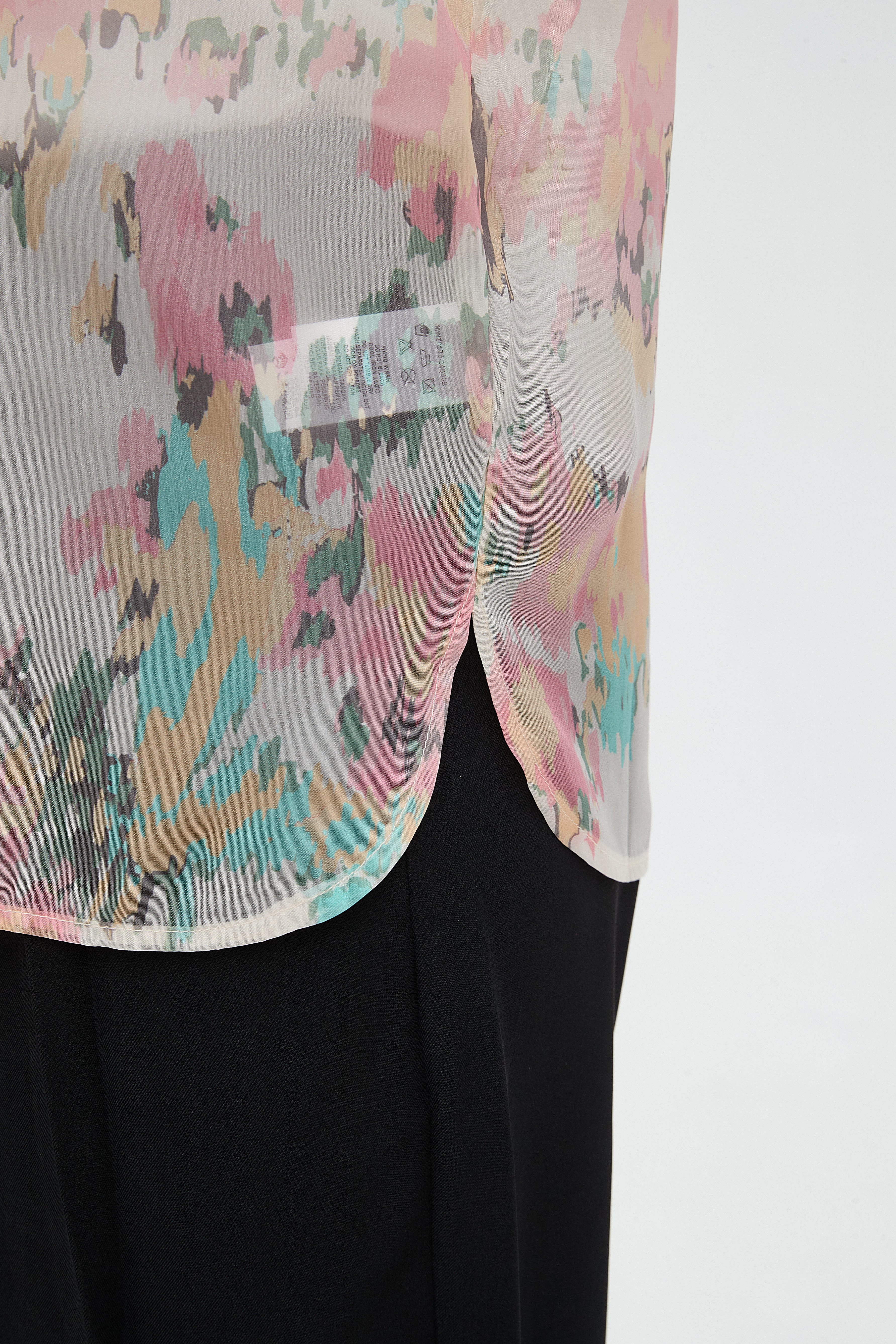 ميكا بلوزة نسائية مشجرة بزرار من الأمام وأكمام طويلة