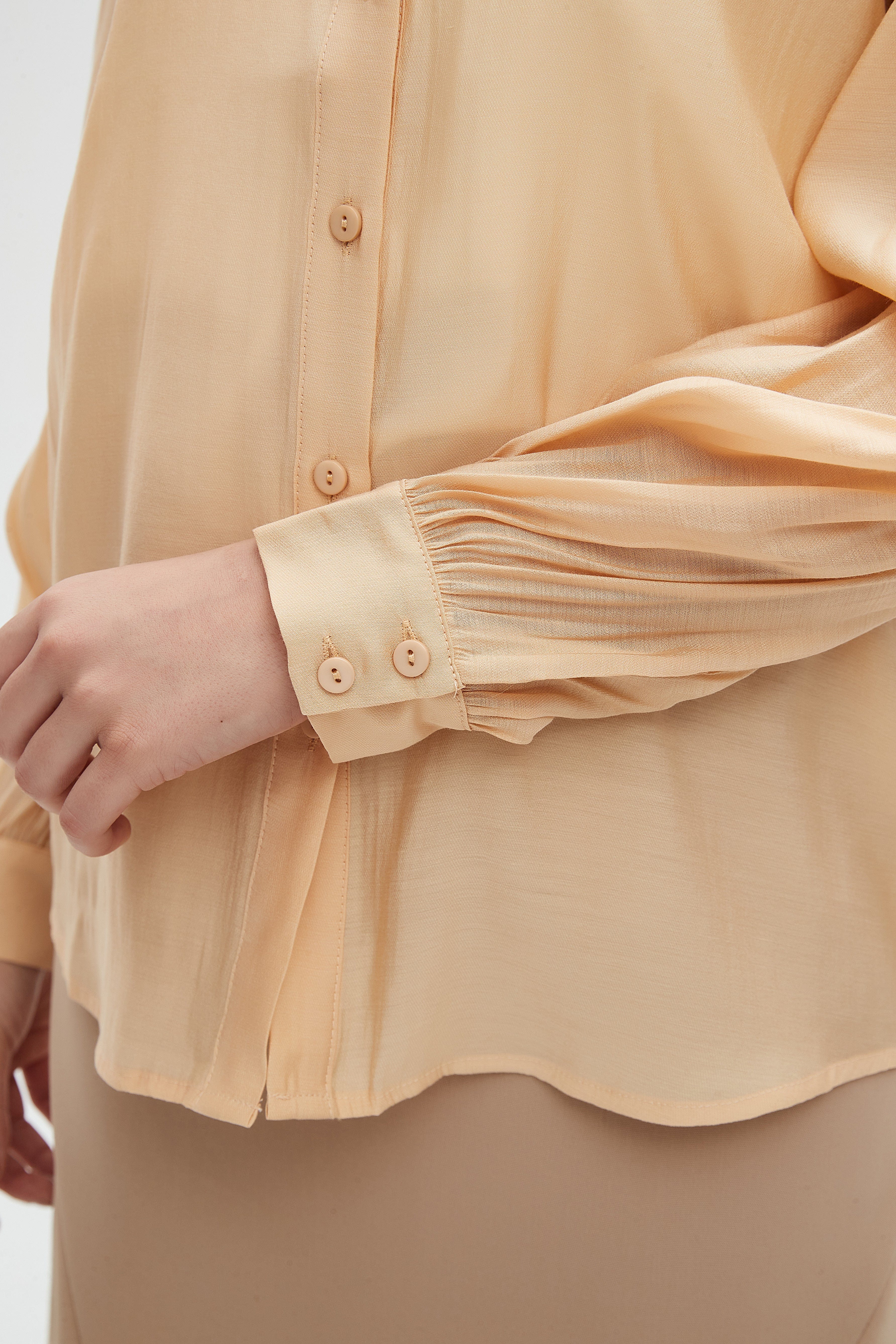 ู
ููุง ุจููุฒุฉ ูุณุงุฆูุฉ ุจูู
ุทููู ูููุดู ุนูู ุงููุชู