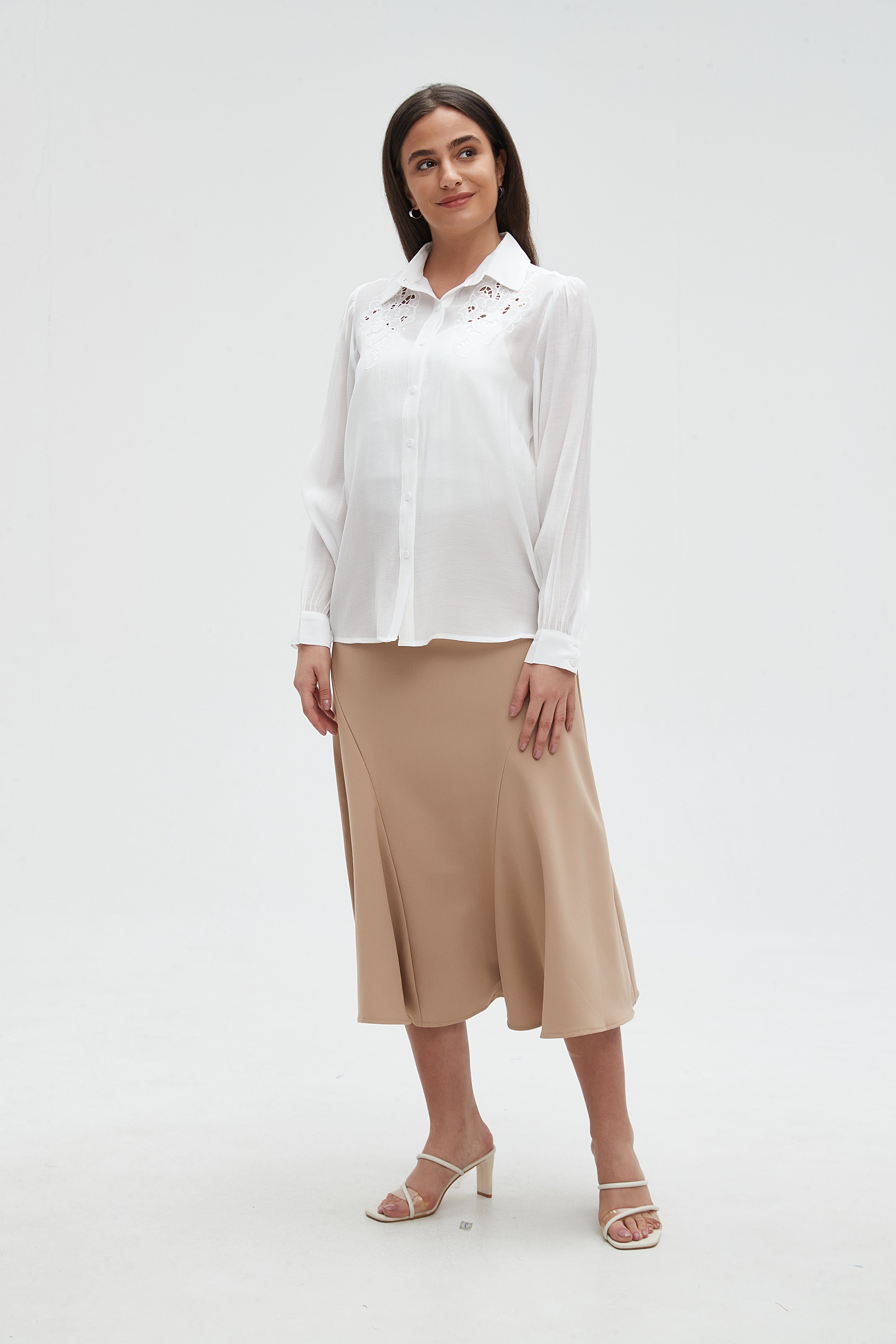 ู
ููุง ุจููุฒุฉ ูุณุงุฆูุฉ ุจูู
ุทููู ูููุดู ุนูู ุงููุชู