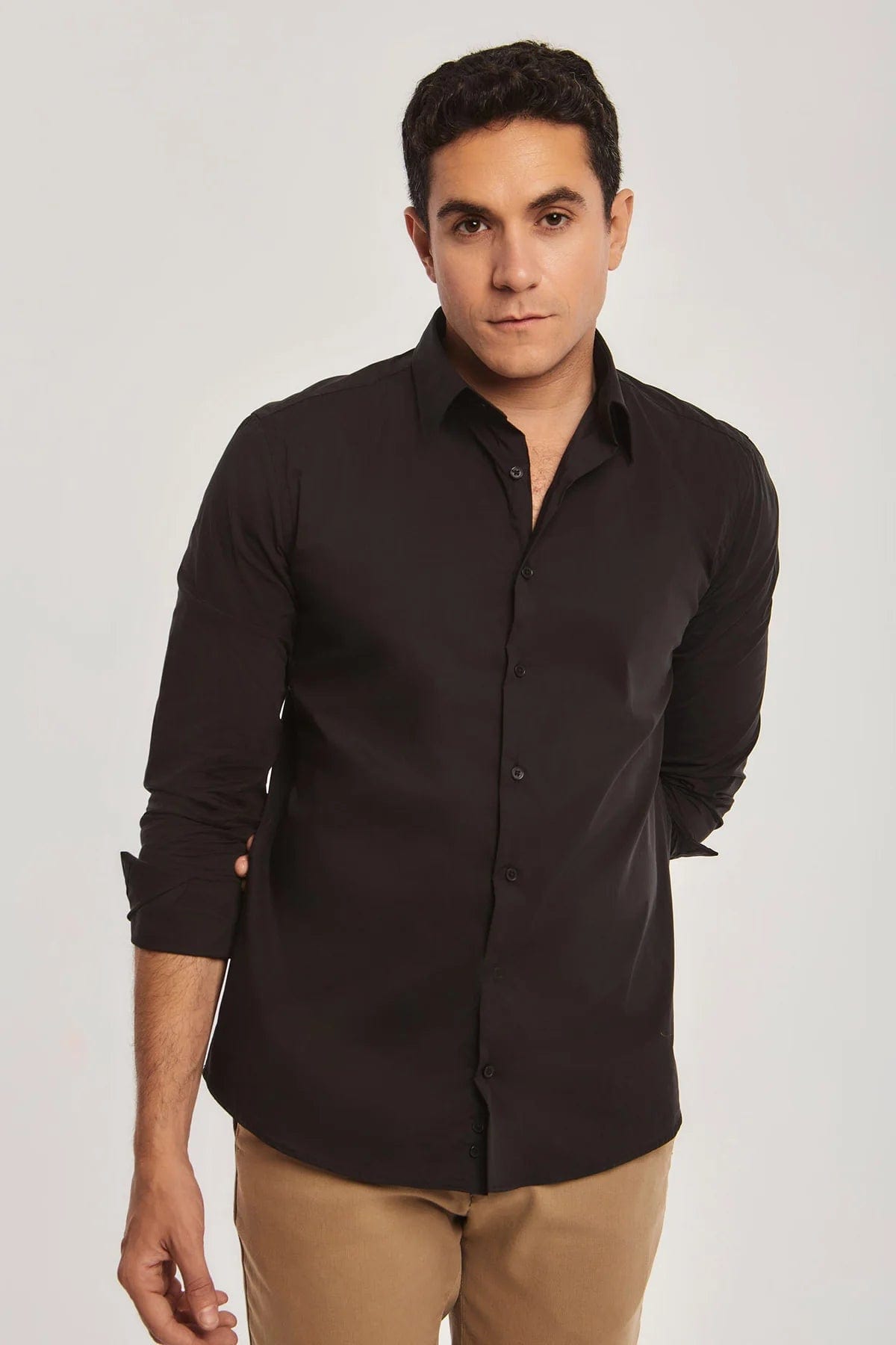 داليدرس قميص رجالي سادة بأزرار أمامية كم طويل