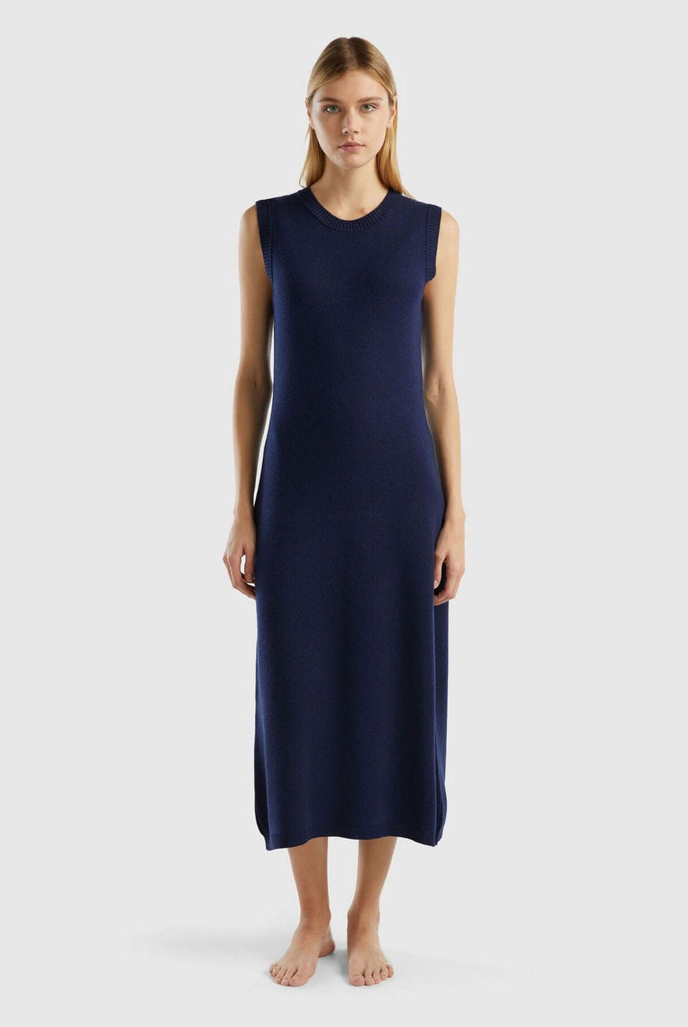 يونايتد كولورز اوف بينيتون فستان طويل سادة نسائي