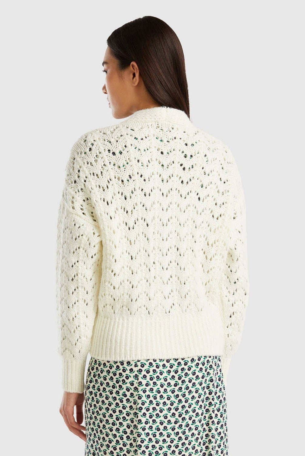 يونايتد كولورز اوف بينيتون بلوفر مطرز نسائي