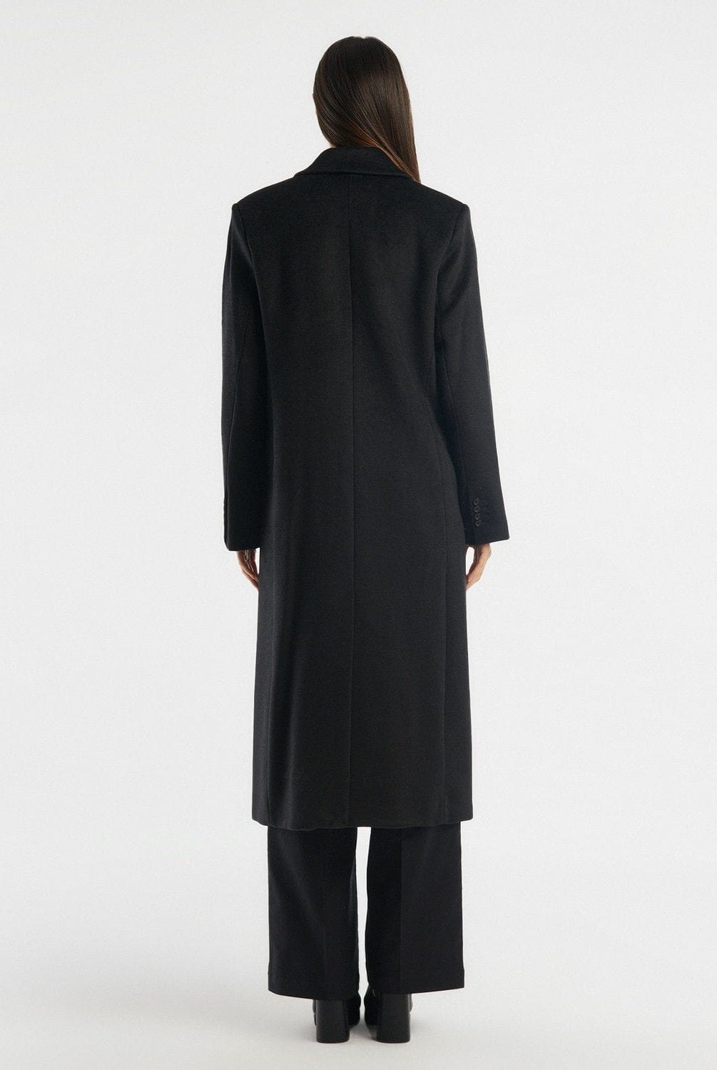 يونايتد كولورز اوف بينيتون معطف طويل بياقة عريضة نسائي