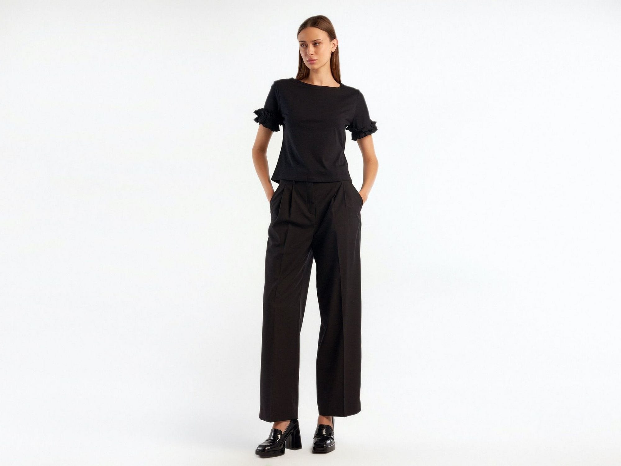 ูููุงูุชุฏ ููููุฑุฒ ุงูู ุจูููุชูู ุชูุดูุฑุช ูุณุงุฆู ุจูุฑุงููุด ุนูู ุงููุชู