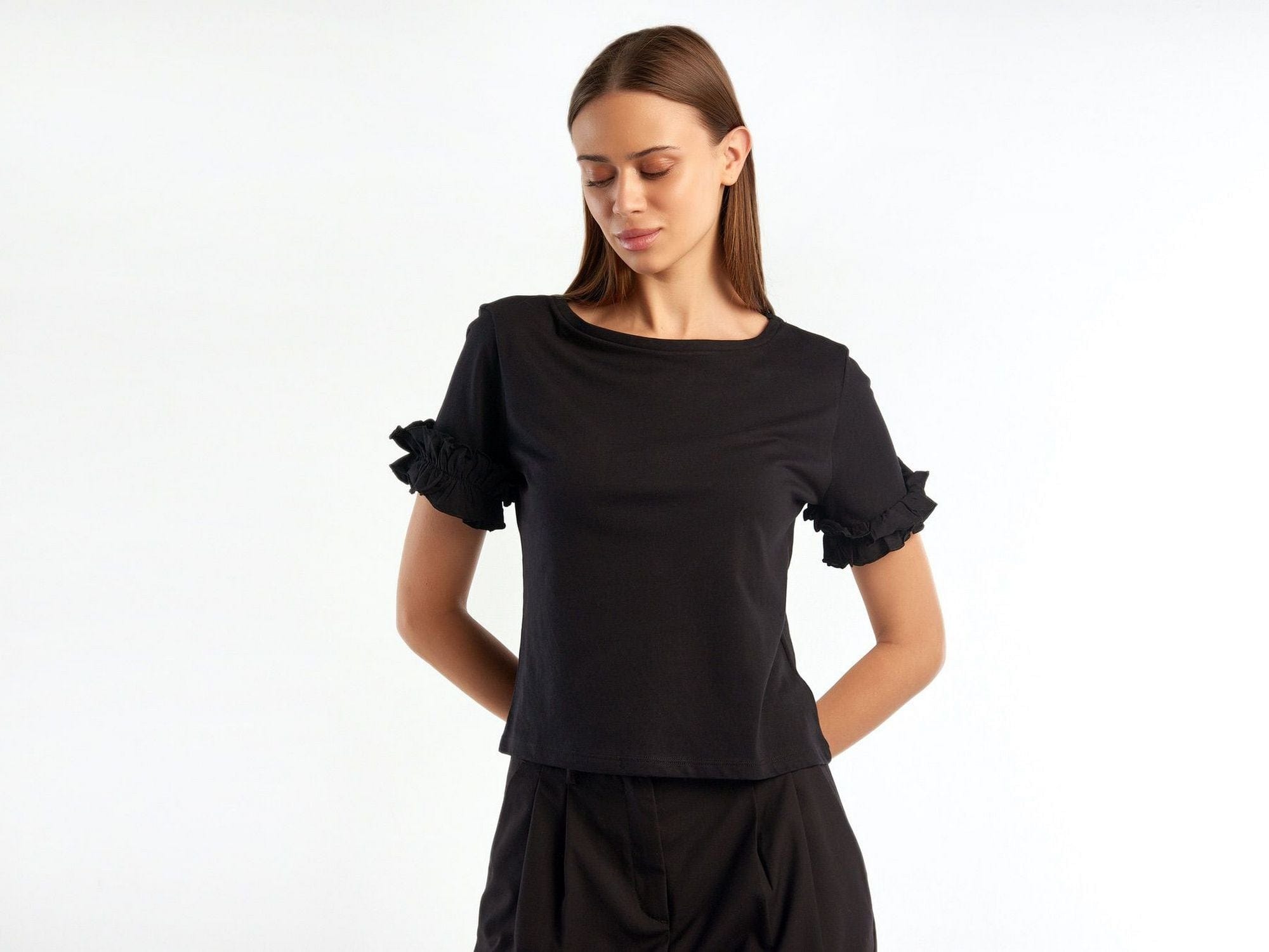 ูููุงูุชุฏ ููููุฑุฒ ุงูู ุจูููุชูู ุชูุดูุฑุช ูุณุงุฆู ุจูุฑุงููุด ุนูู ุงููุชู