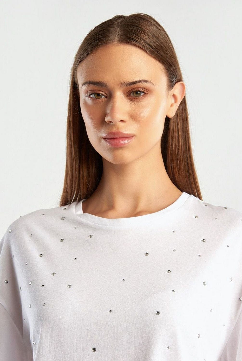 يونايتد كولورز اوف بينيتون تيشيرت نسائي أبيض مزين بترتر