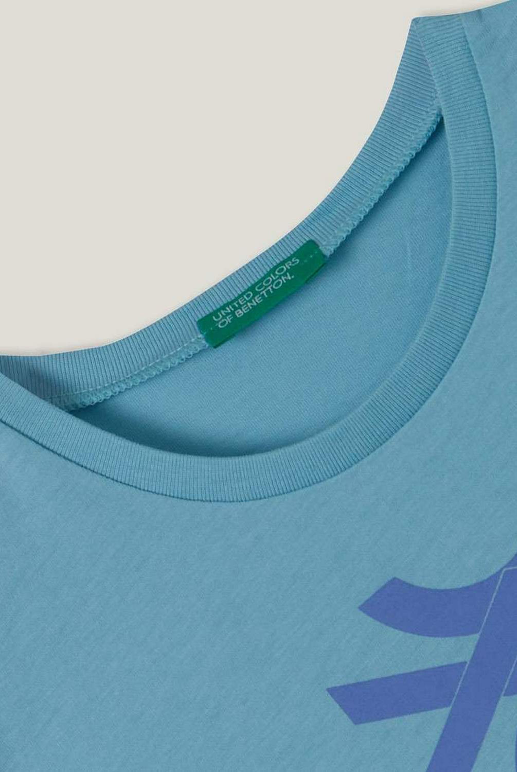 يونايتد كولورز اوف بينيتون تيشيرت قطن بنسبة 100% مع شعار أطفالي