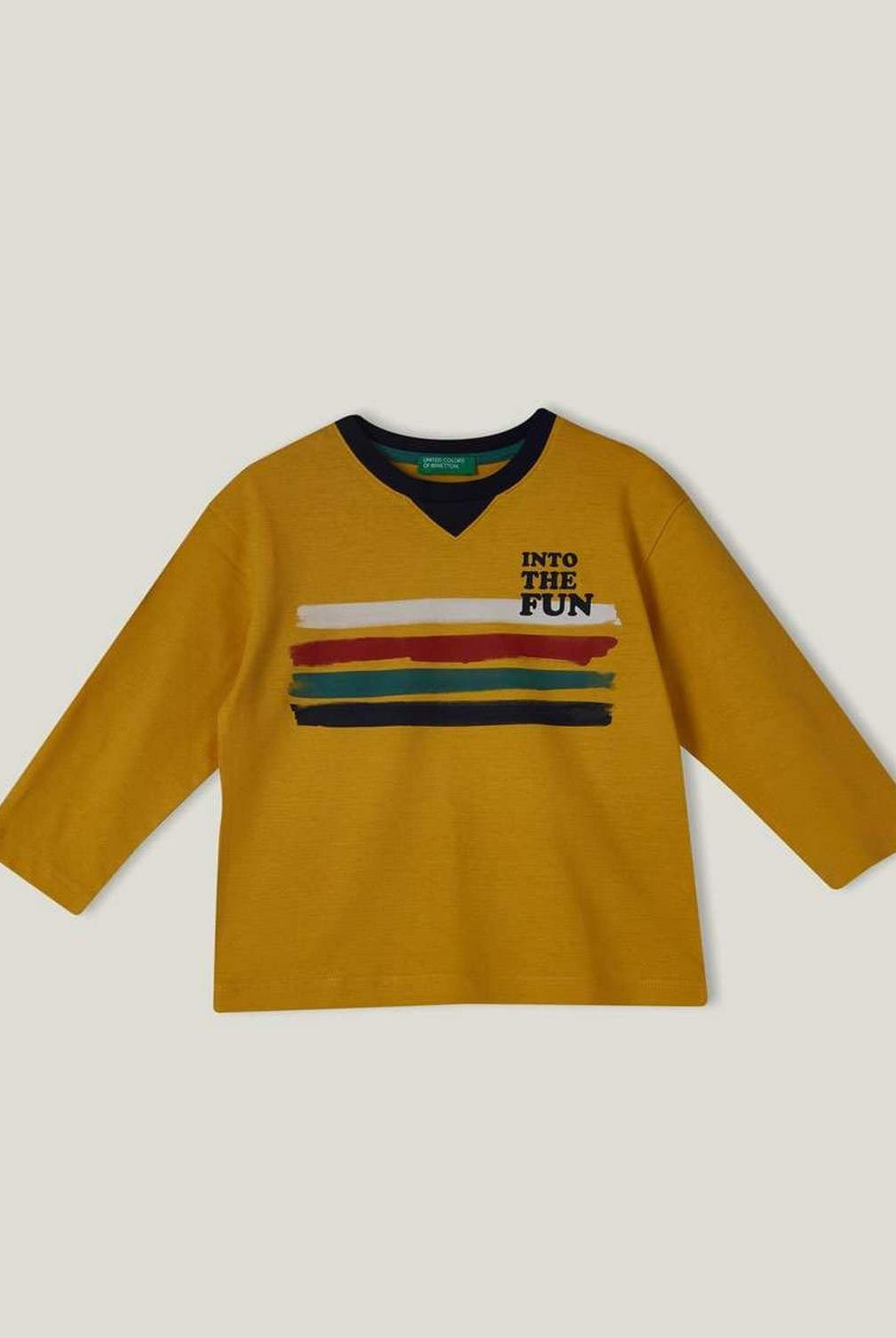 يونايتد كولورز اوف بينيتون تي شيرت ولادي مع طبعة متعددة الالوان