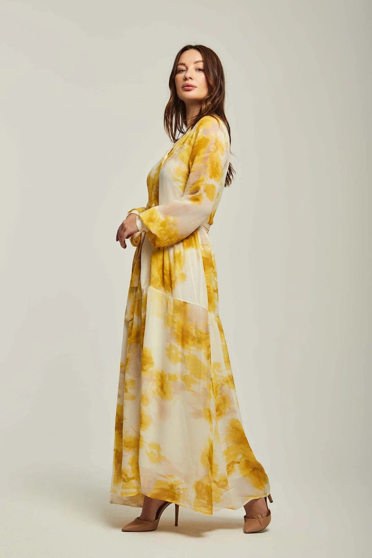 داليدرس فستان نسائي مطبوع كم طويل بفتحة أمامية أصفر بريمروز