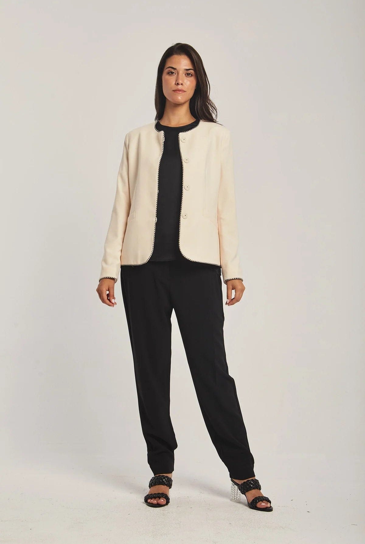 داليدرس سترة نسائية رسمية سادة لؤلؤ عاجي