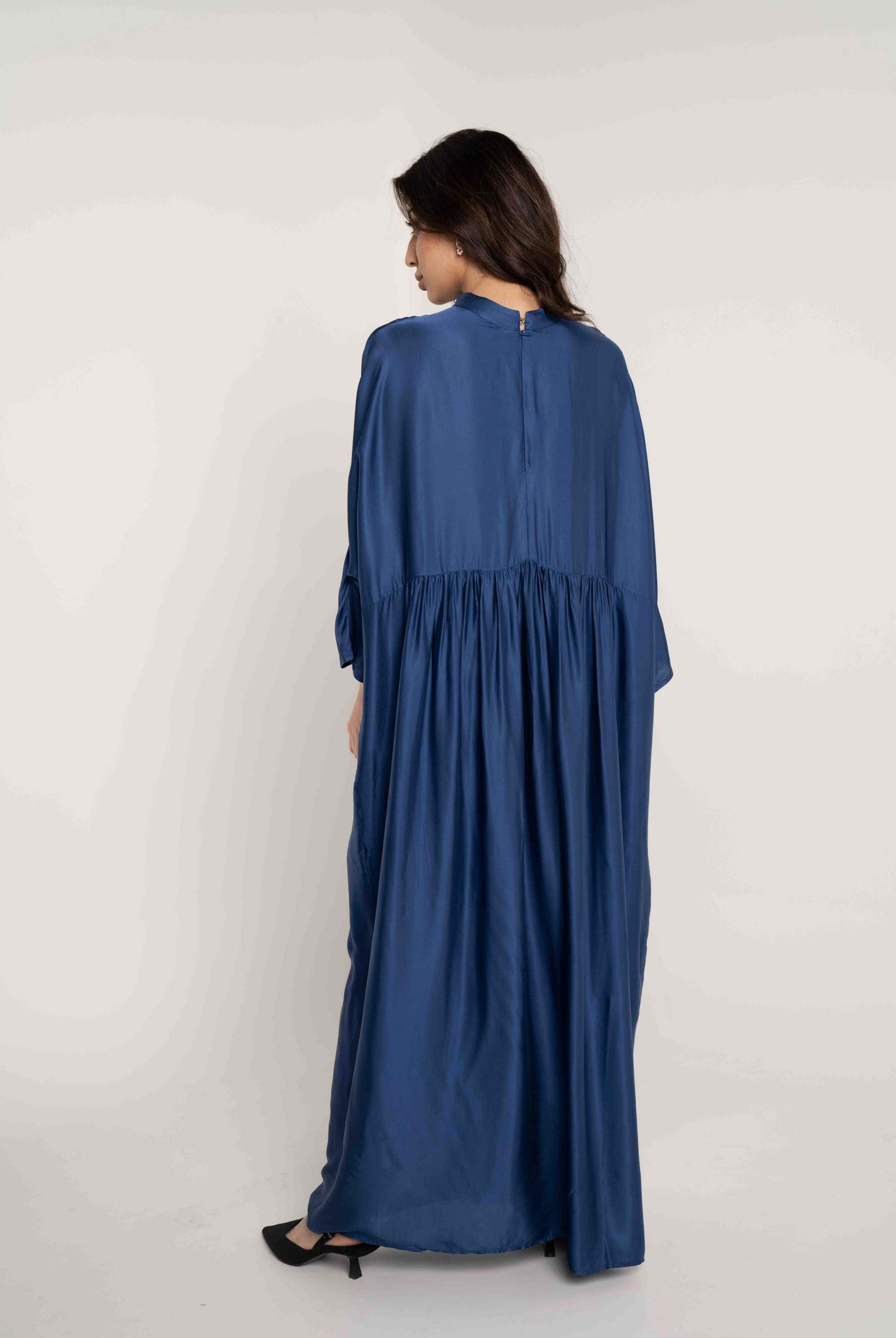 داليدرس قفطان سادة كم طويل برقبة نسائي