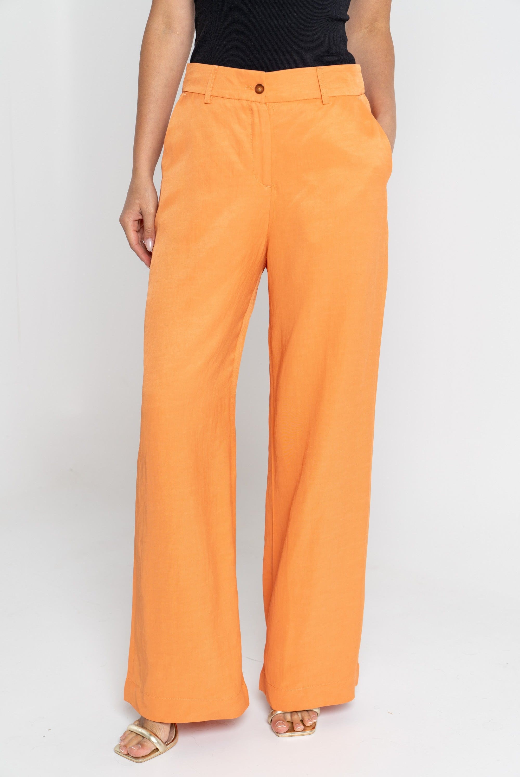 داليدرس بنطلون نسائي واسع سادة بزرار أمامي