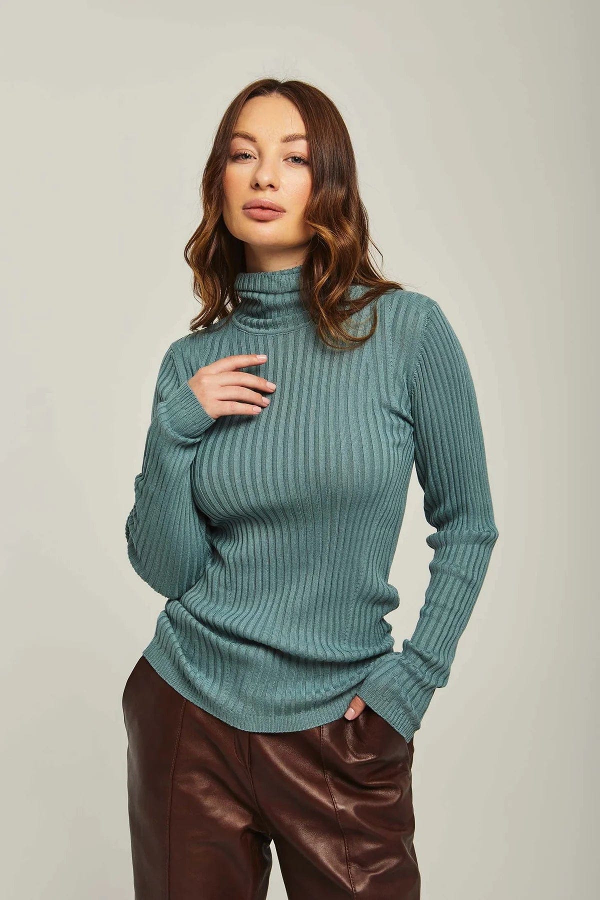 داليدرس بلوزة نسائي كم طويل مخطط بالطول