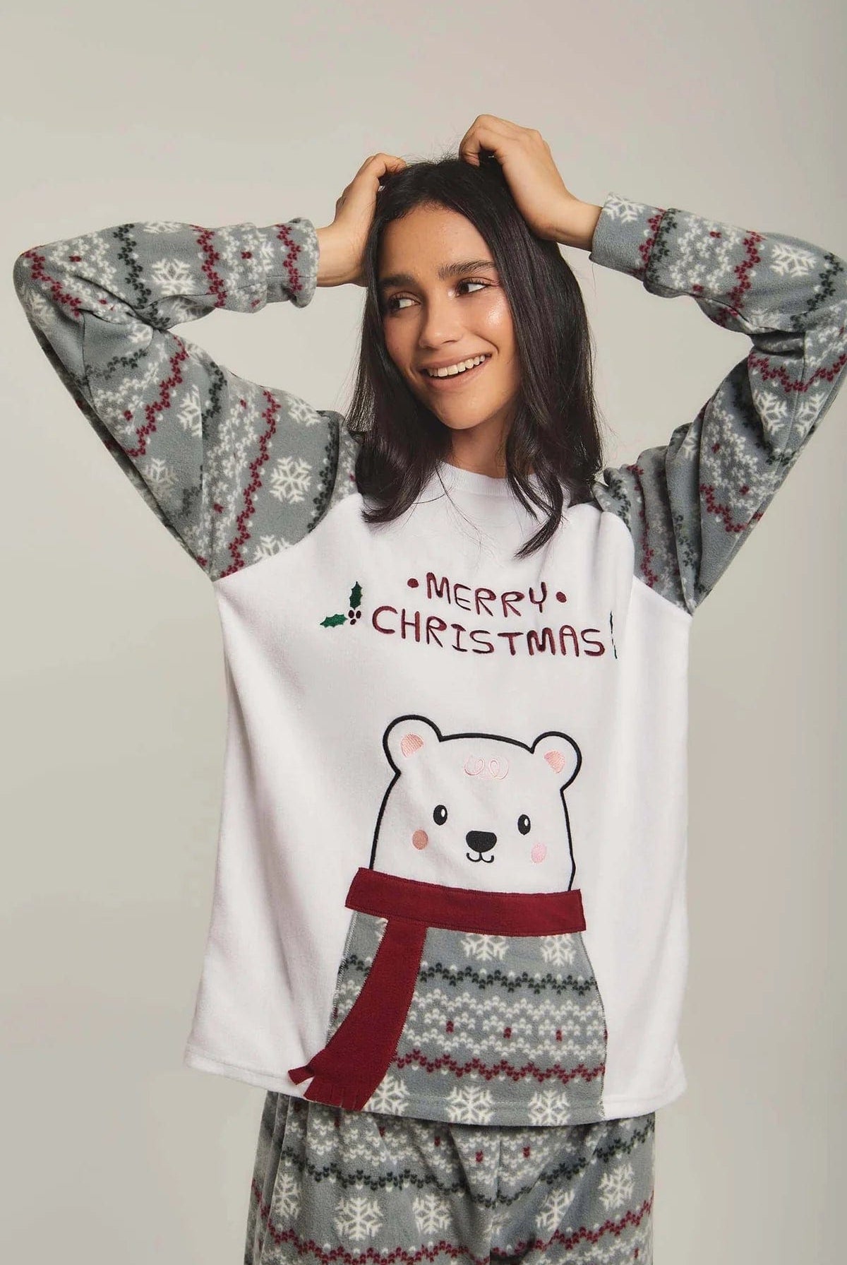 داليدرس بيجامة نسائية بطبعة دب أخضر غامق