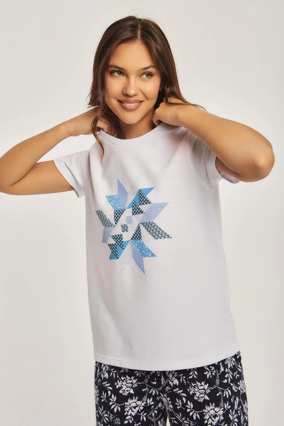 داليدرس بيجامة نسائي قطعتين بنطلون مشجر وتيشيرت نص كم أزرق داكن