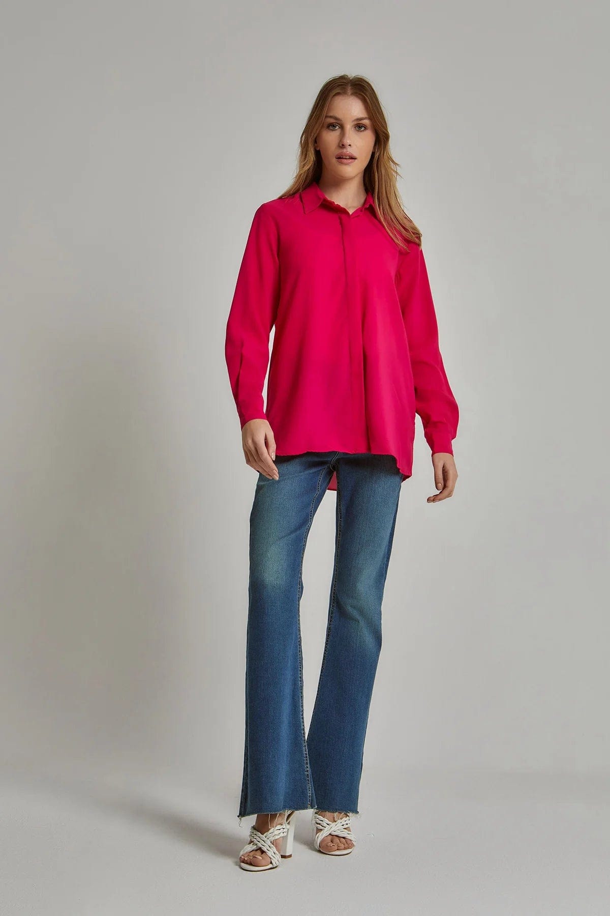 داليدرس بلوزة نسائية سادة بأكمام طويلة