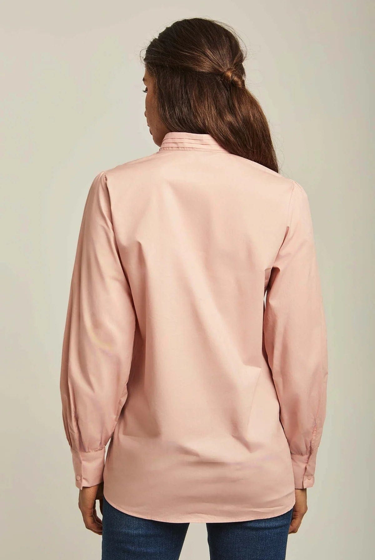 داليدرس بلوزة نسائي واسعة كم طويل سادة بكسرات أمامية روز بينك