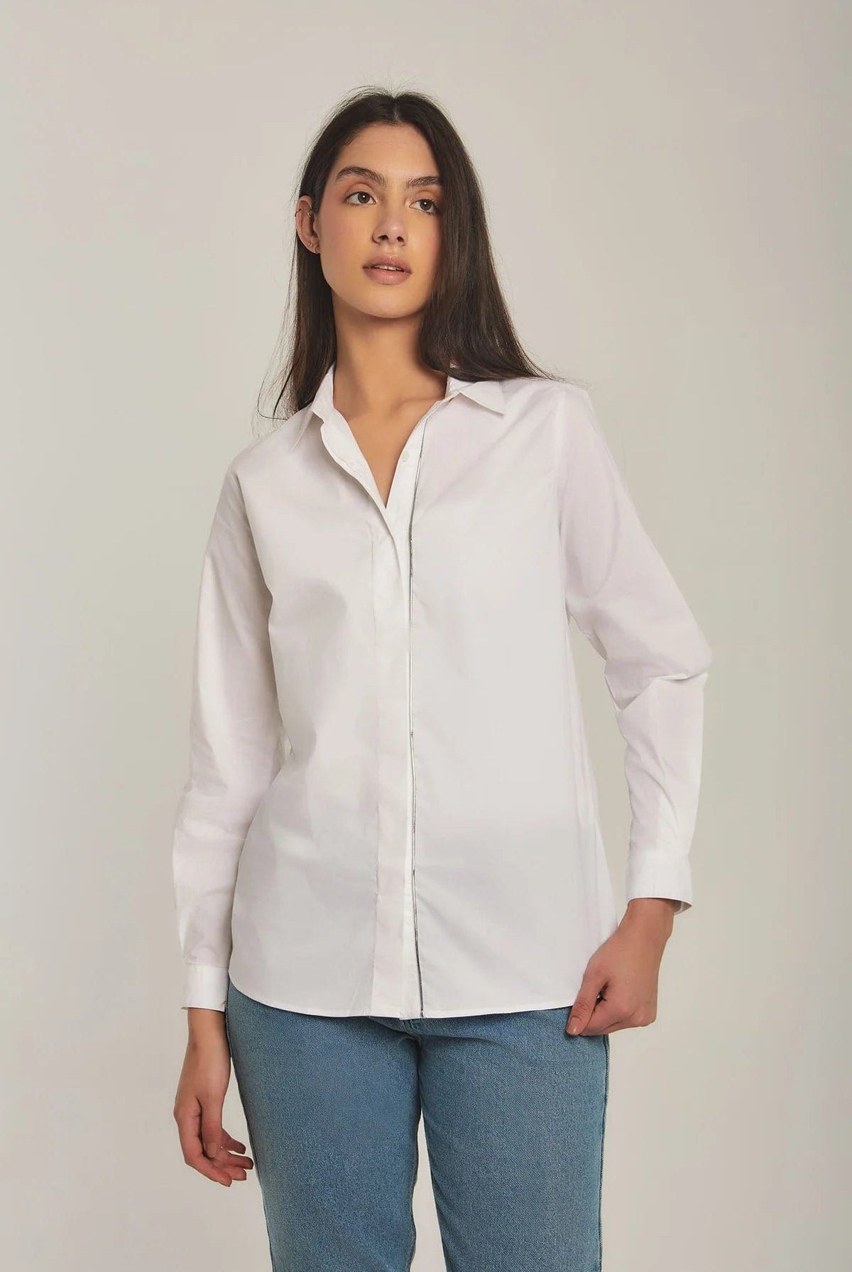 داليدرس بلوزة نسائية على شكل قميص أوف وايت