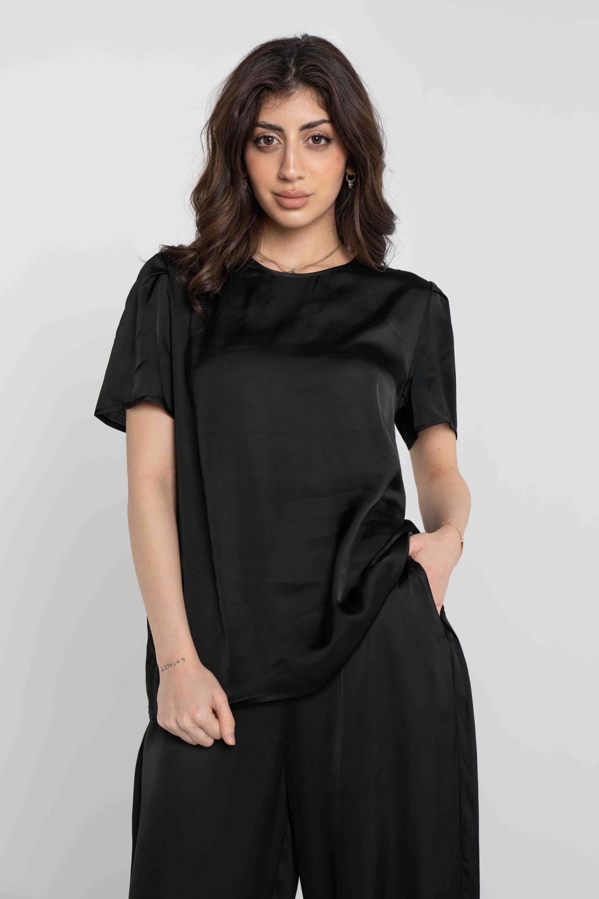 داليدرس تانك توب سادة كم قصير نسائي أسود