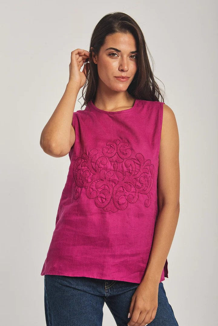 داليدرس تانك توب نسائي بتطريز على الصدر