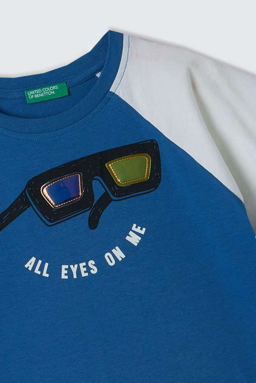 يونايتد كولورز اوف بينيتون تي شيرت بأكمام وياقة دائرية مزين بطبعة نظارة