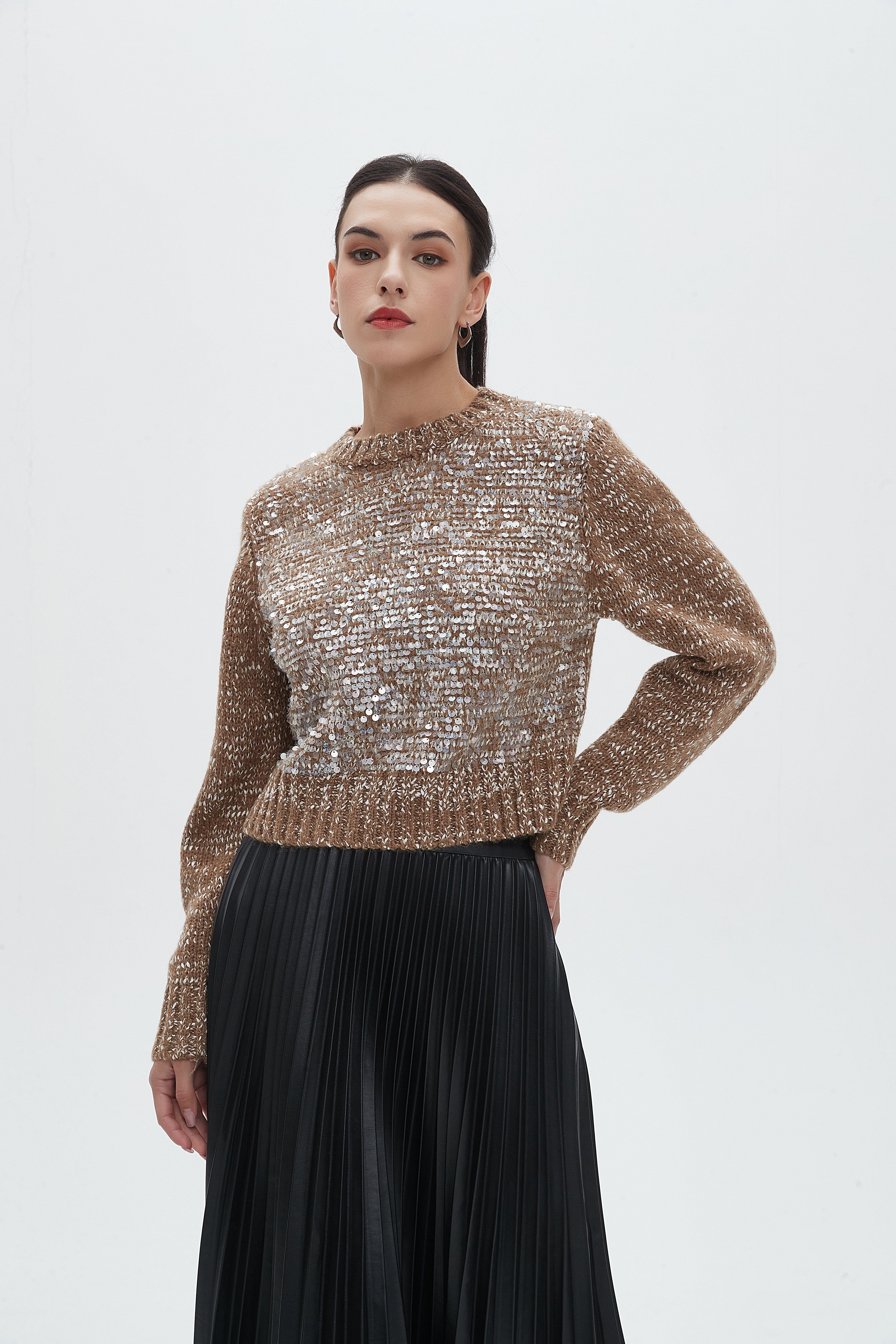 نتشي بلوزة نسائية برقبة دائرية مرصعة بالترتر مع أكمام طويلة