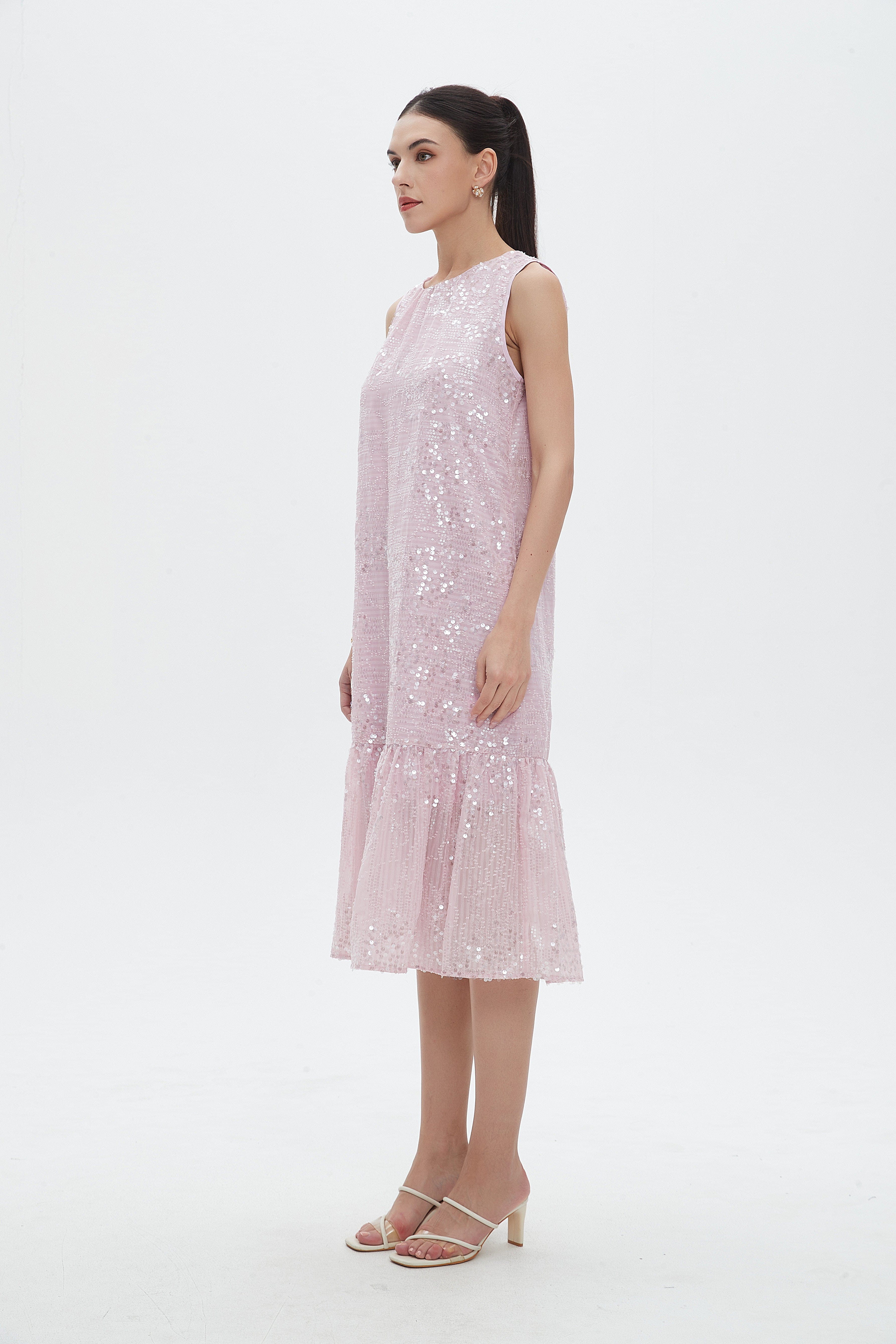 نتشي فستان نسائي كات ميدي لامع برقبة دائرية مع قصة كشكش