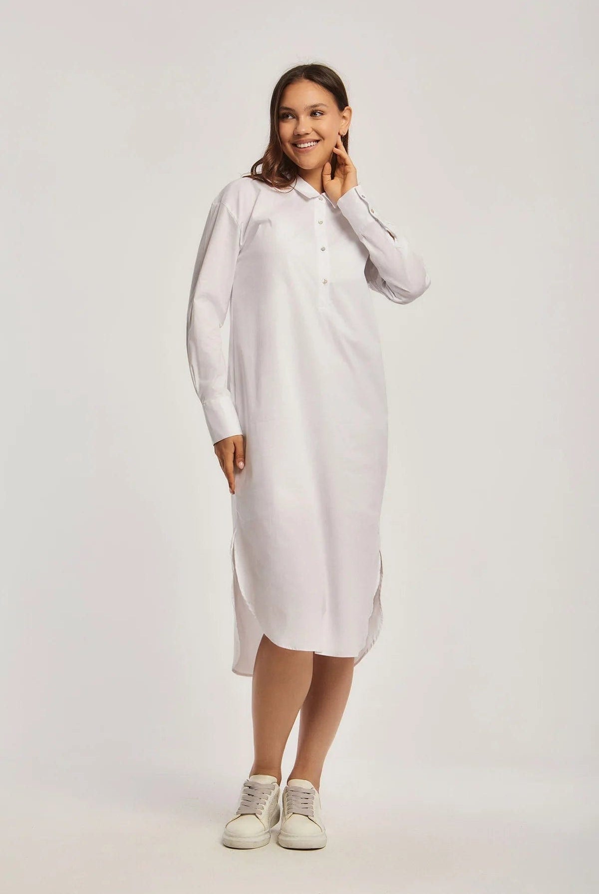 داليدرس فستان نسائي سادة مفتوح من الجنبين أبيض