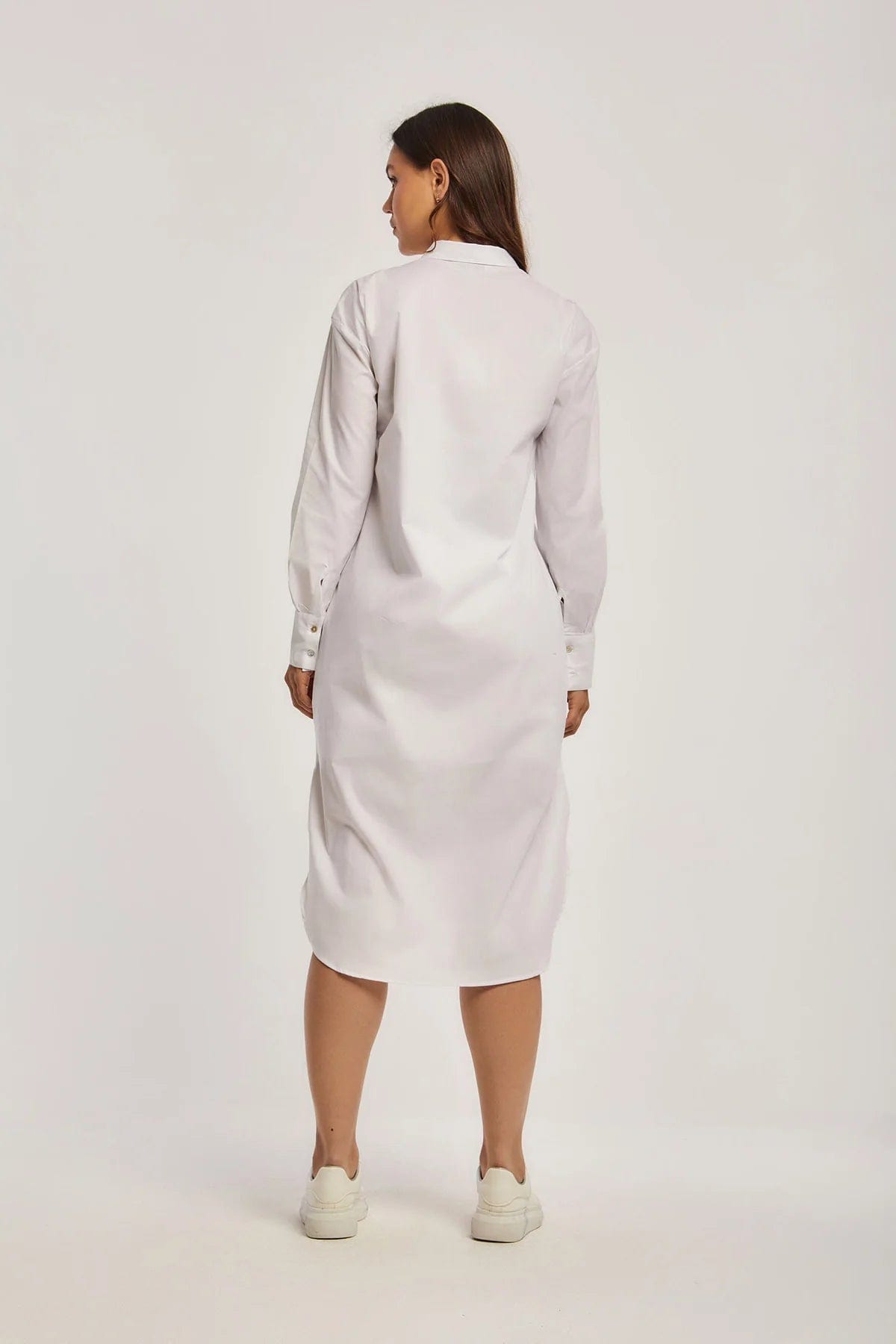 داليدرس فستان نسائي سادة مفتوح من الجنبين أبيض