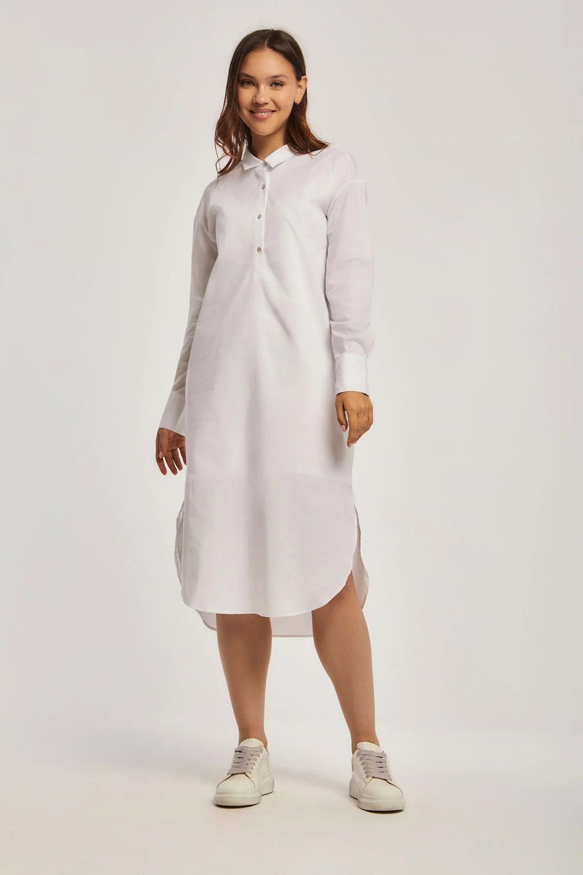 داليدرس فستان نسائي سادة مفتوح من الجنبين أبيض