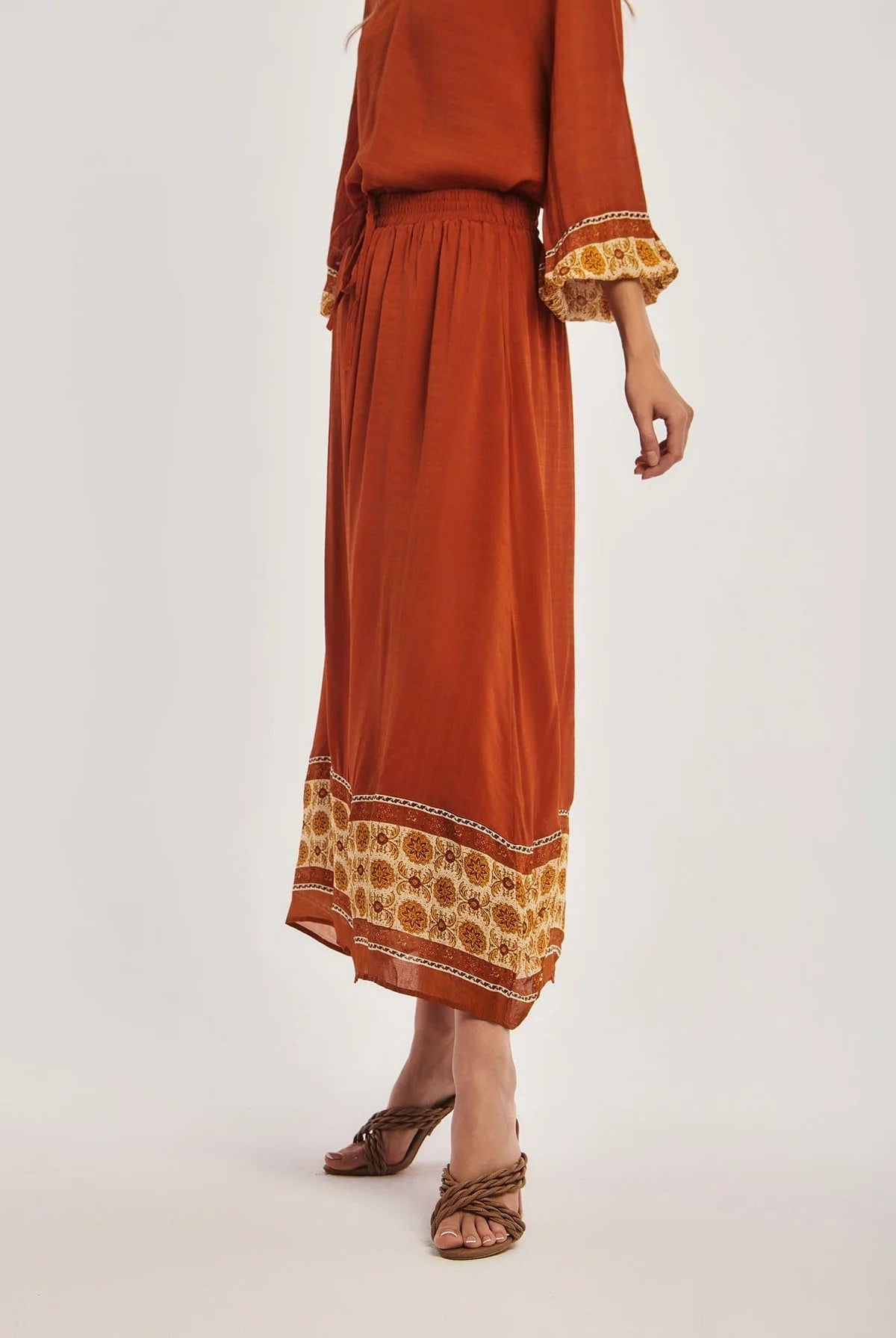 داليدرس تنورة نسائية منقوشة من الاسفل متعدد الألوان