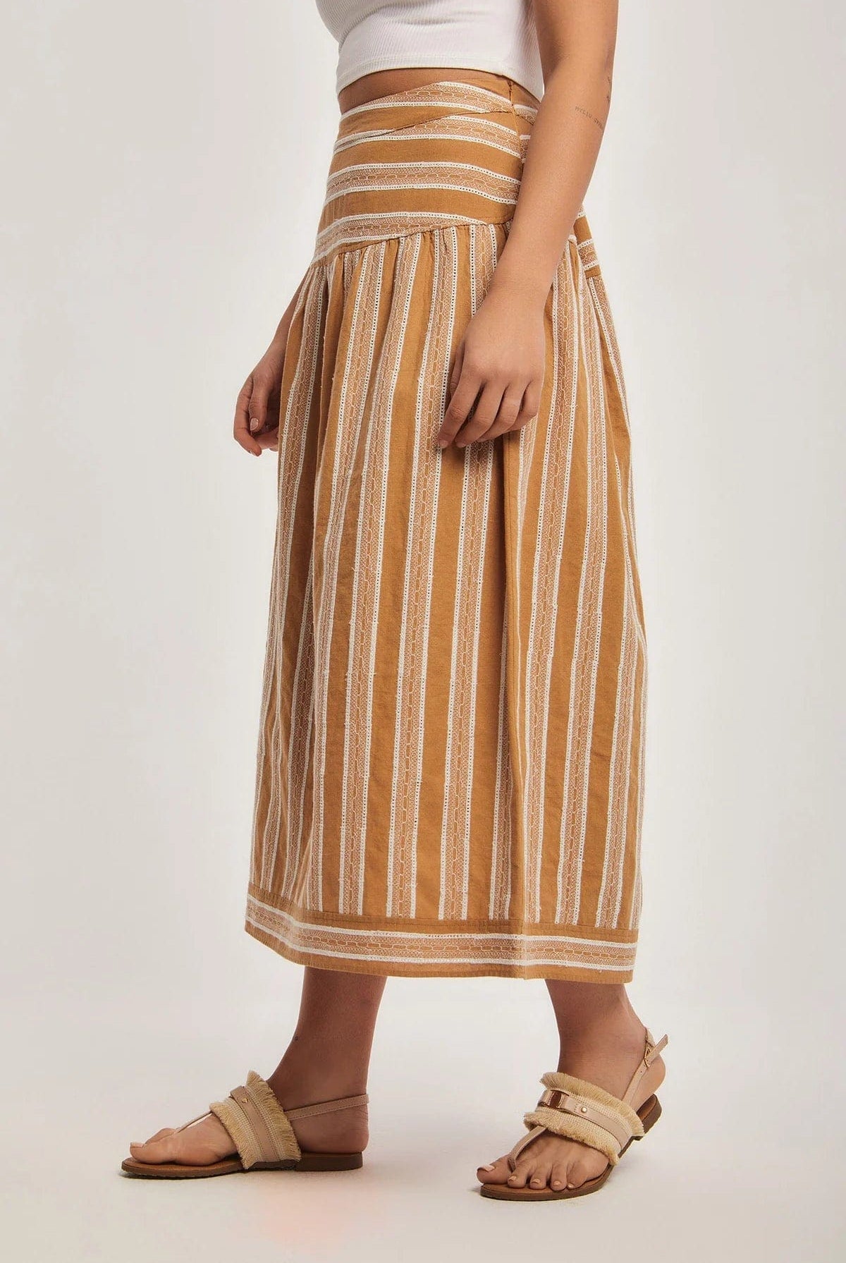 داليدرس تنورة نسائية مخططة ميدي أصفر بني