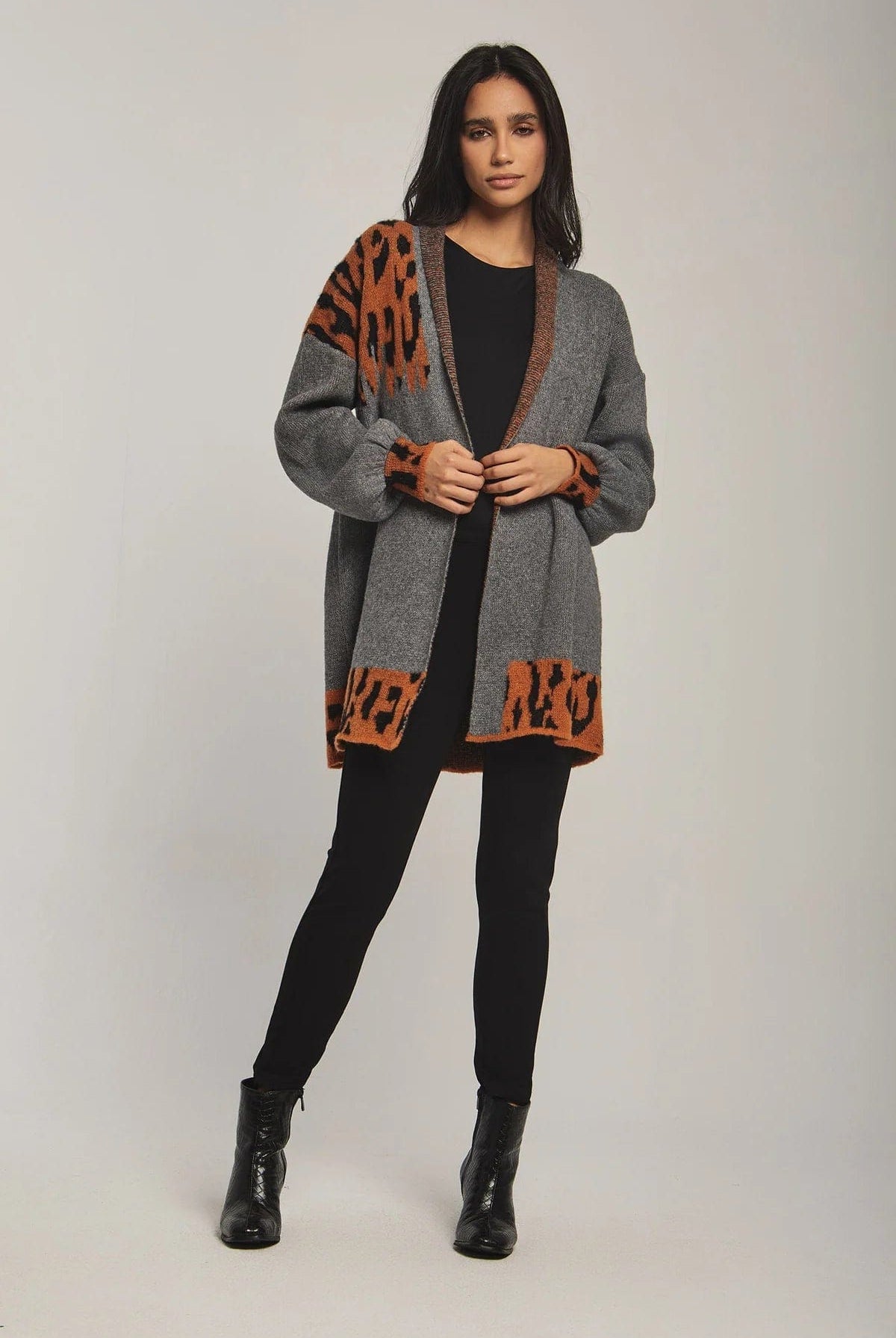 داليدرس كارديجان نسائي صوف فهد