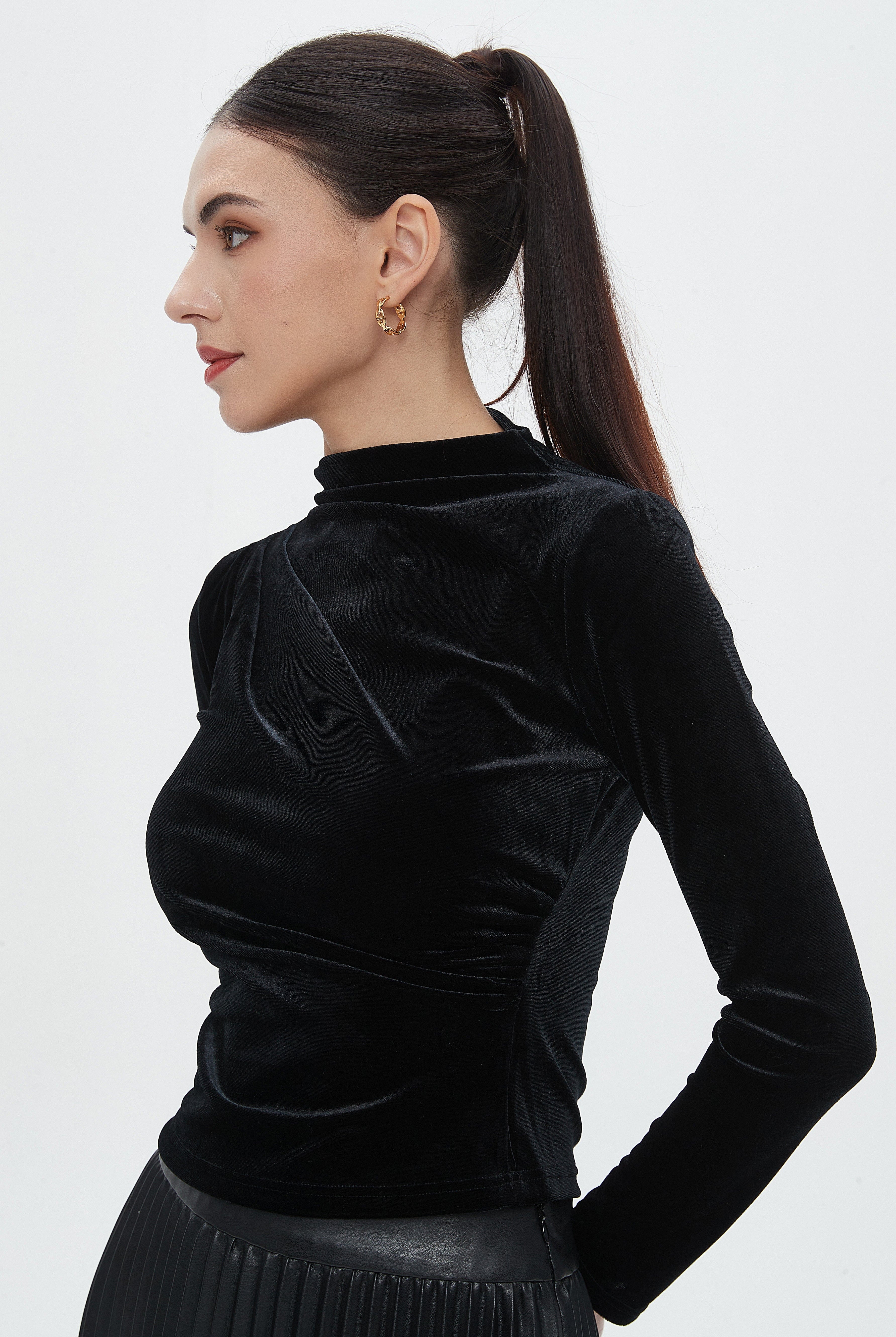 نتشي بلوزة نسائية سادة برقبة مرتفعة مع كم طويل وتفاصيل كشكش