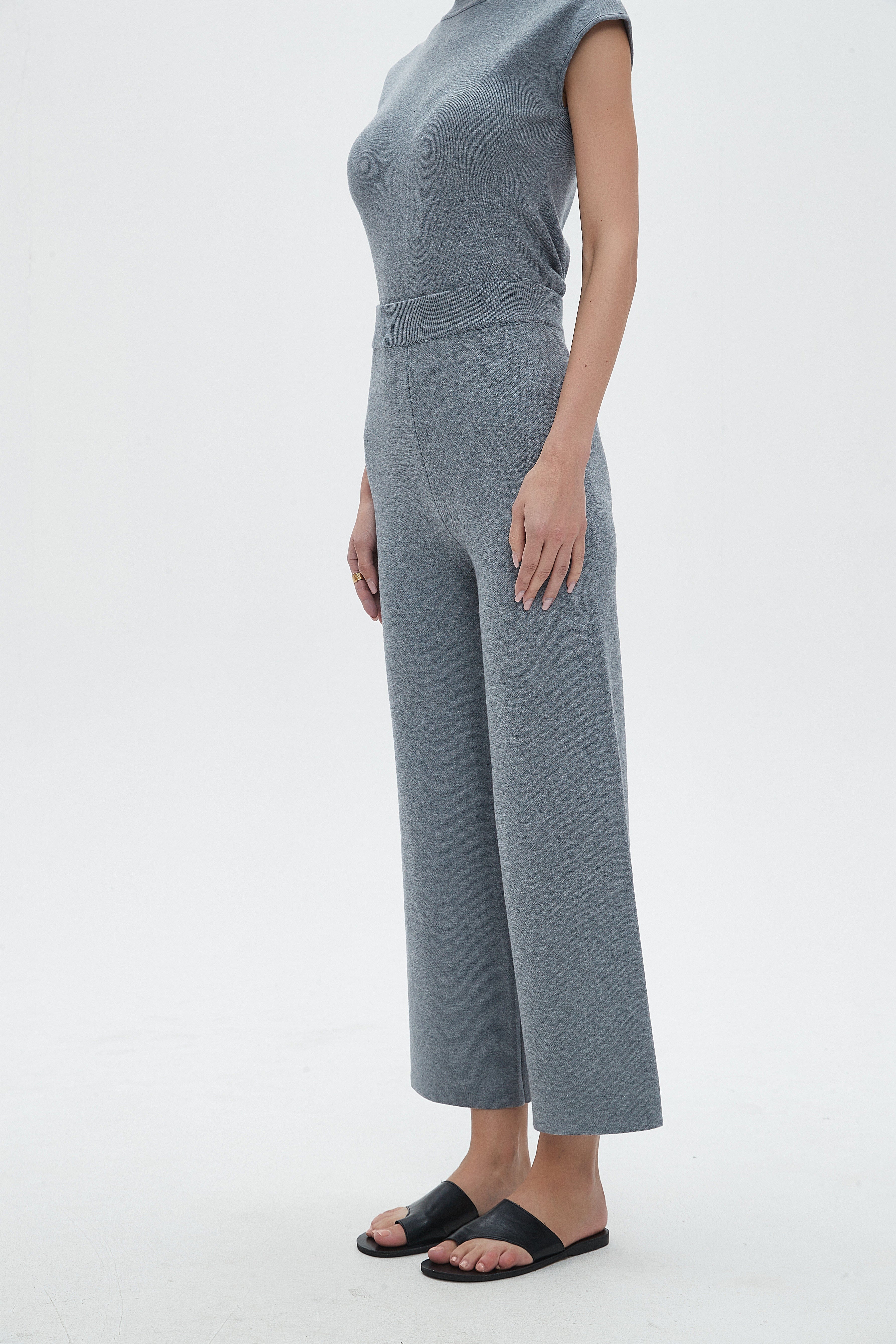 نتشي بنطلون نسائي طويل سادة برجل واسعة