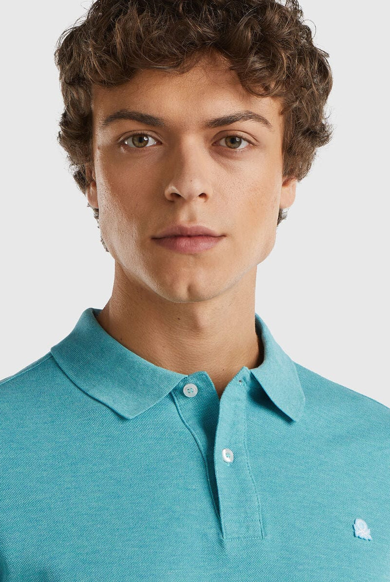 يونايتد كولورز اوف بينيتون تي شيرت بولو مزين بشعار على الصدر من قطن 100%