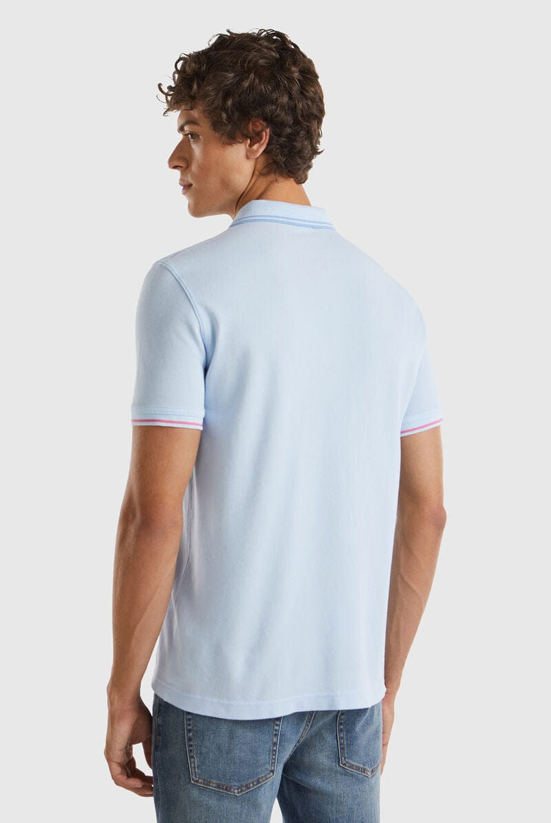 يونايتد كولورز اوف بينيتون تي شيرت بولو مخطط مع شعار مطرّز من قطن 100%