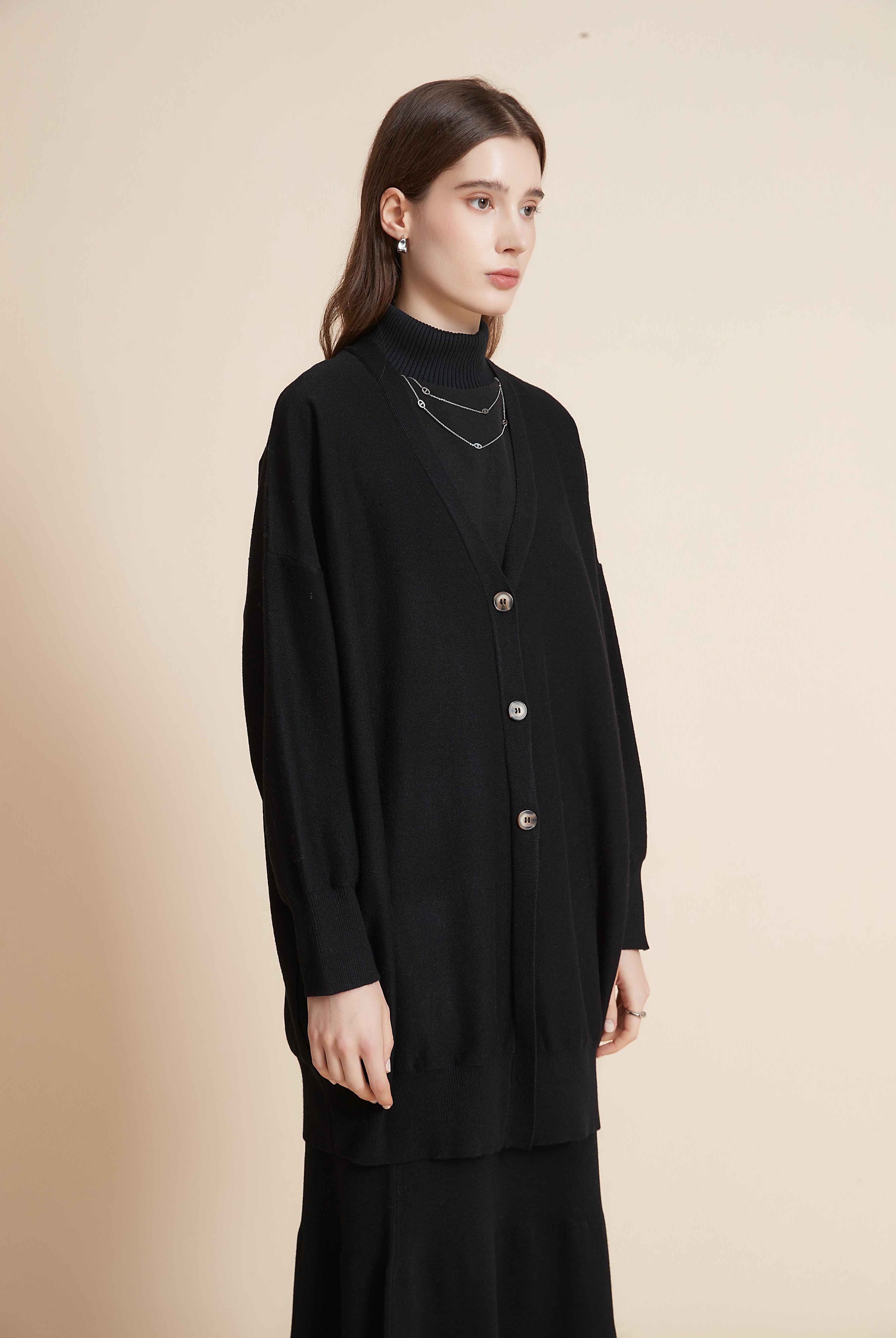 يولا كارديجان نسائي سادة بكم طويل وأزرار أمامية