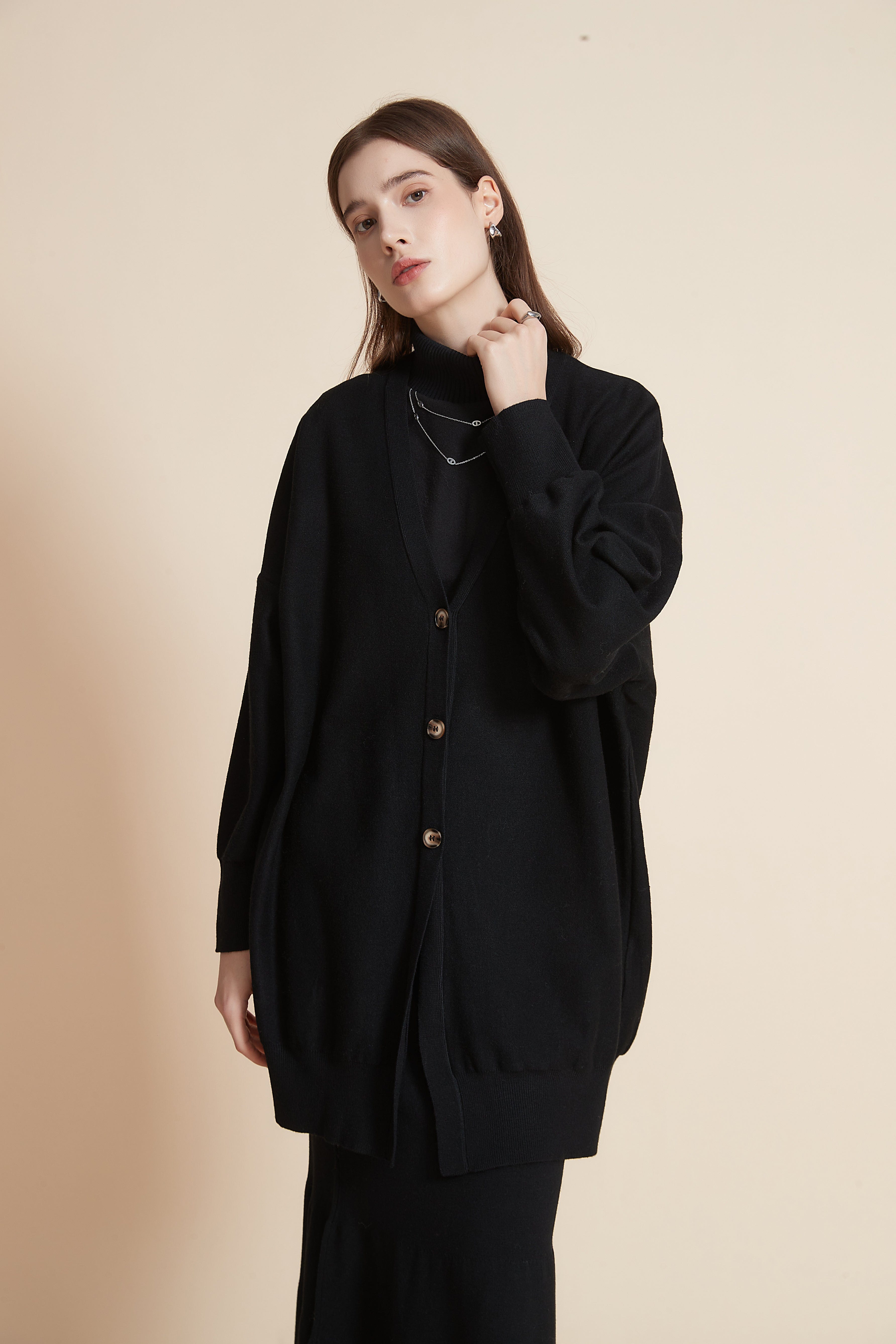 يولا كارديجان نسائي سادة بكم طويل وأزرار أمامية