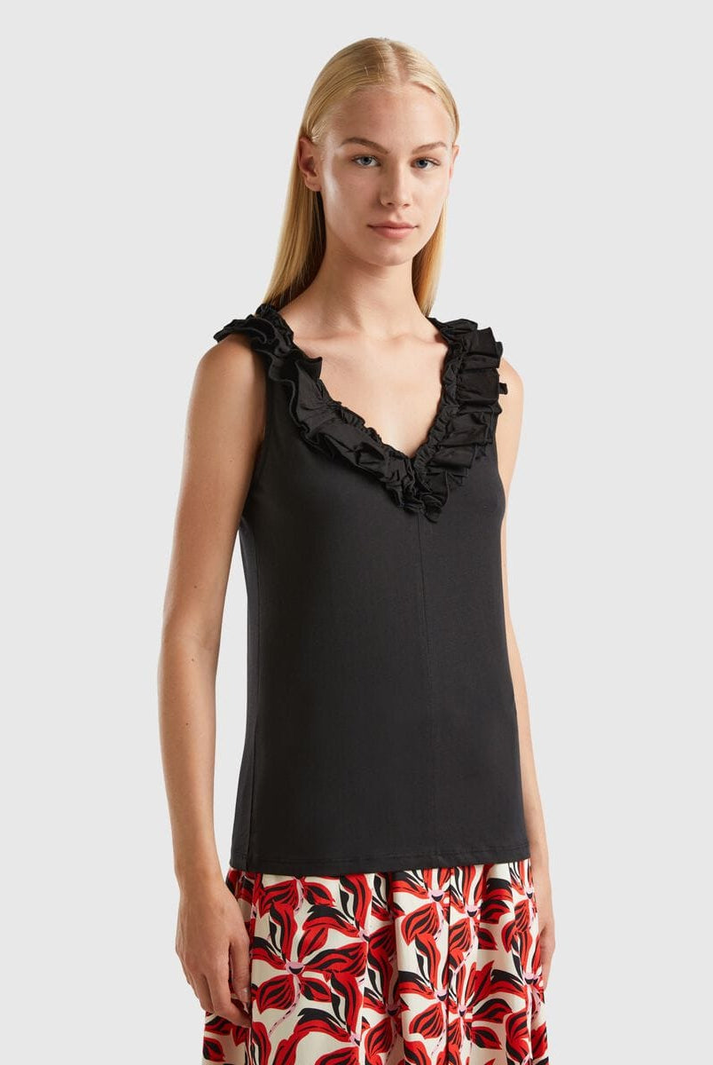 يونايتد كولورز اوف بينيتون تانك توب نسائي بدون أكمام ومزخرف