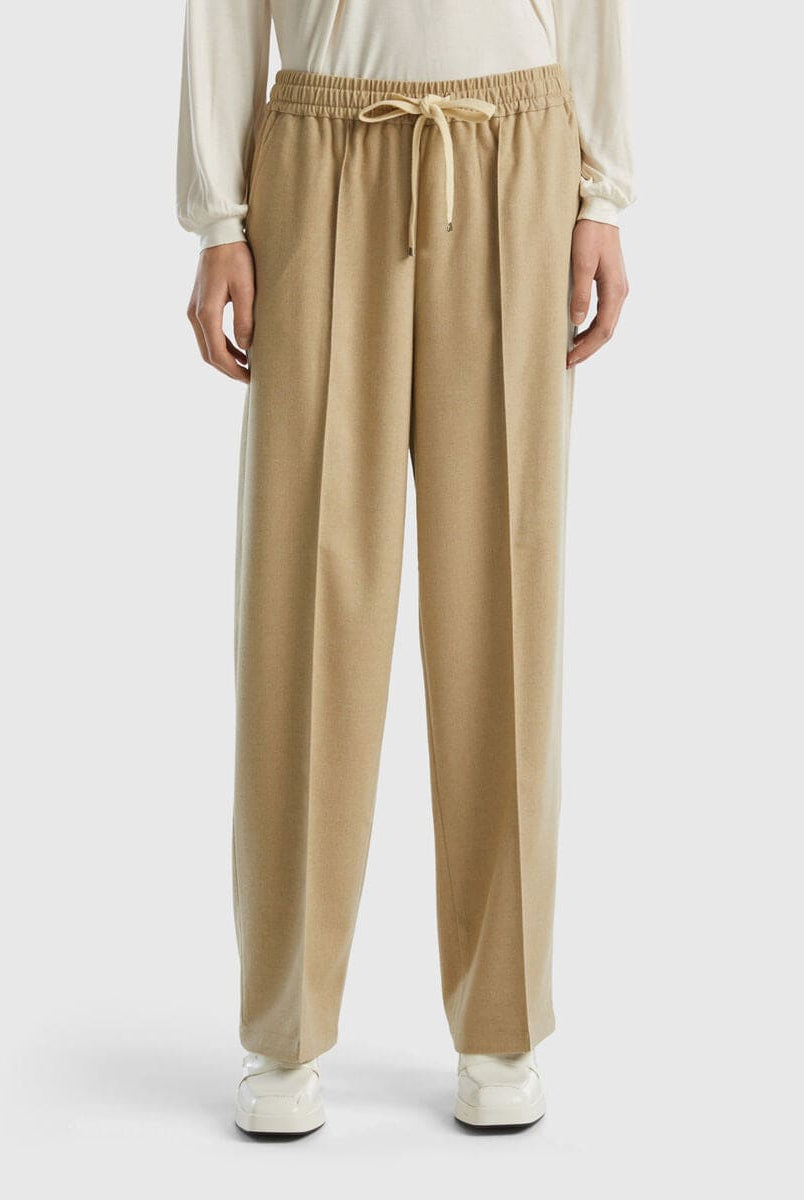 يونايتد كولورز اوف بينيتون بنطلون فيسكوز مخلوط بخصر مطاط برباط رجالي