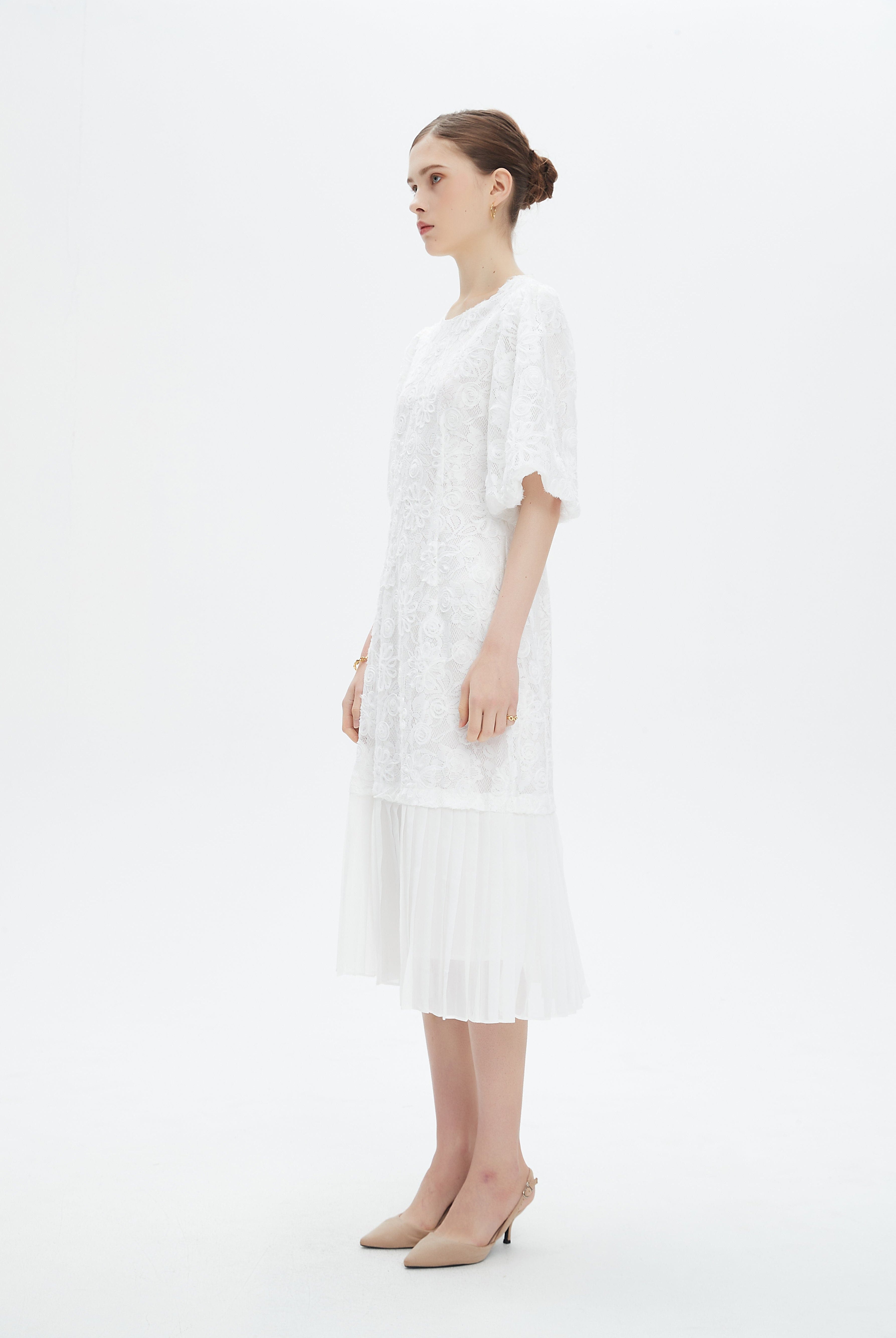 نتشي فستان ميدي مخصر بليسيه من أسفل نص كم بف نسائي