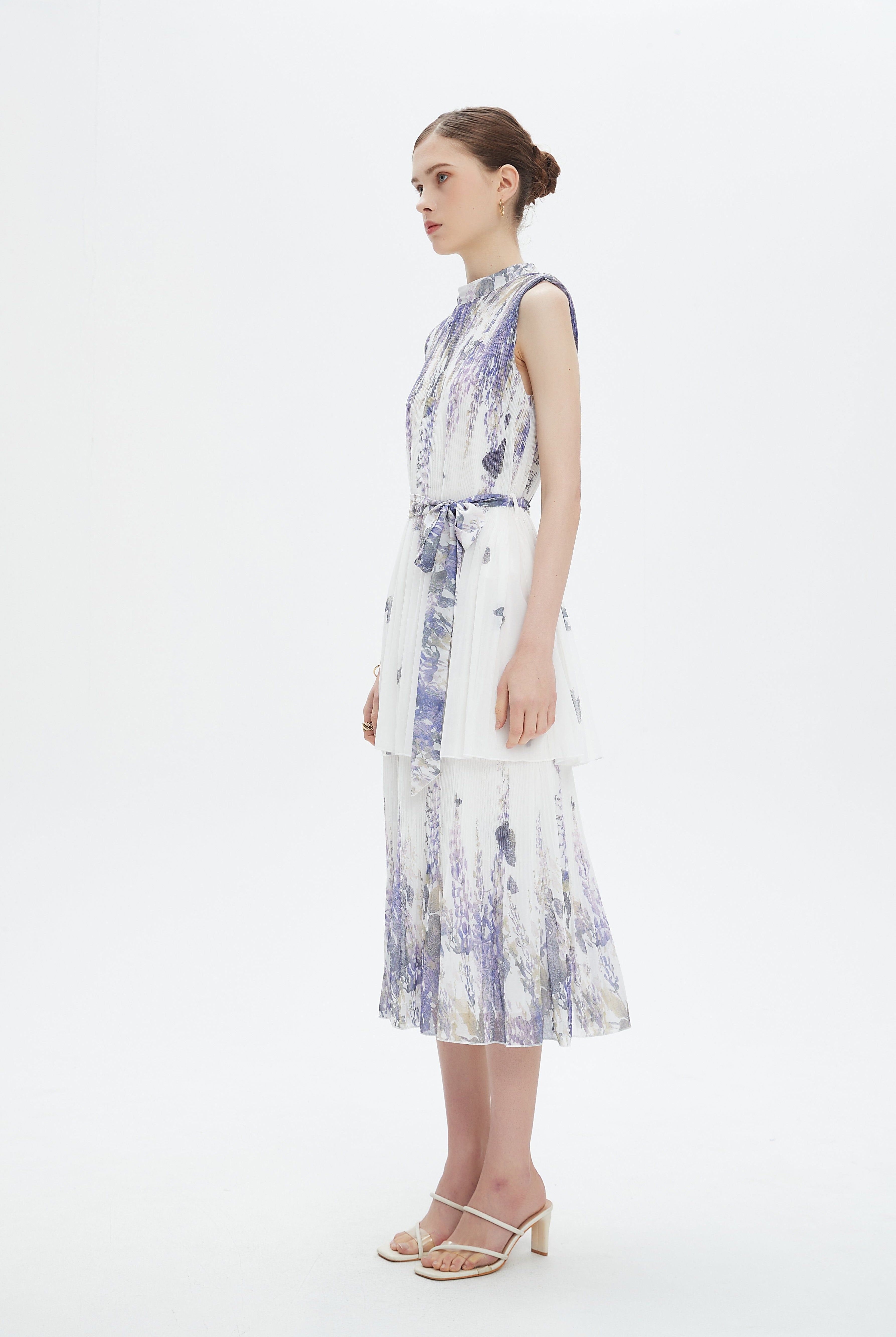 نتشي فستان ميدي مخمل ناعم طبقات