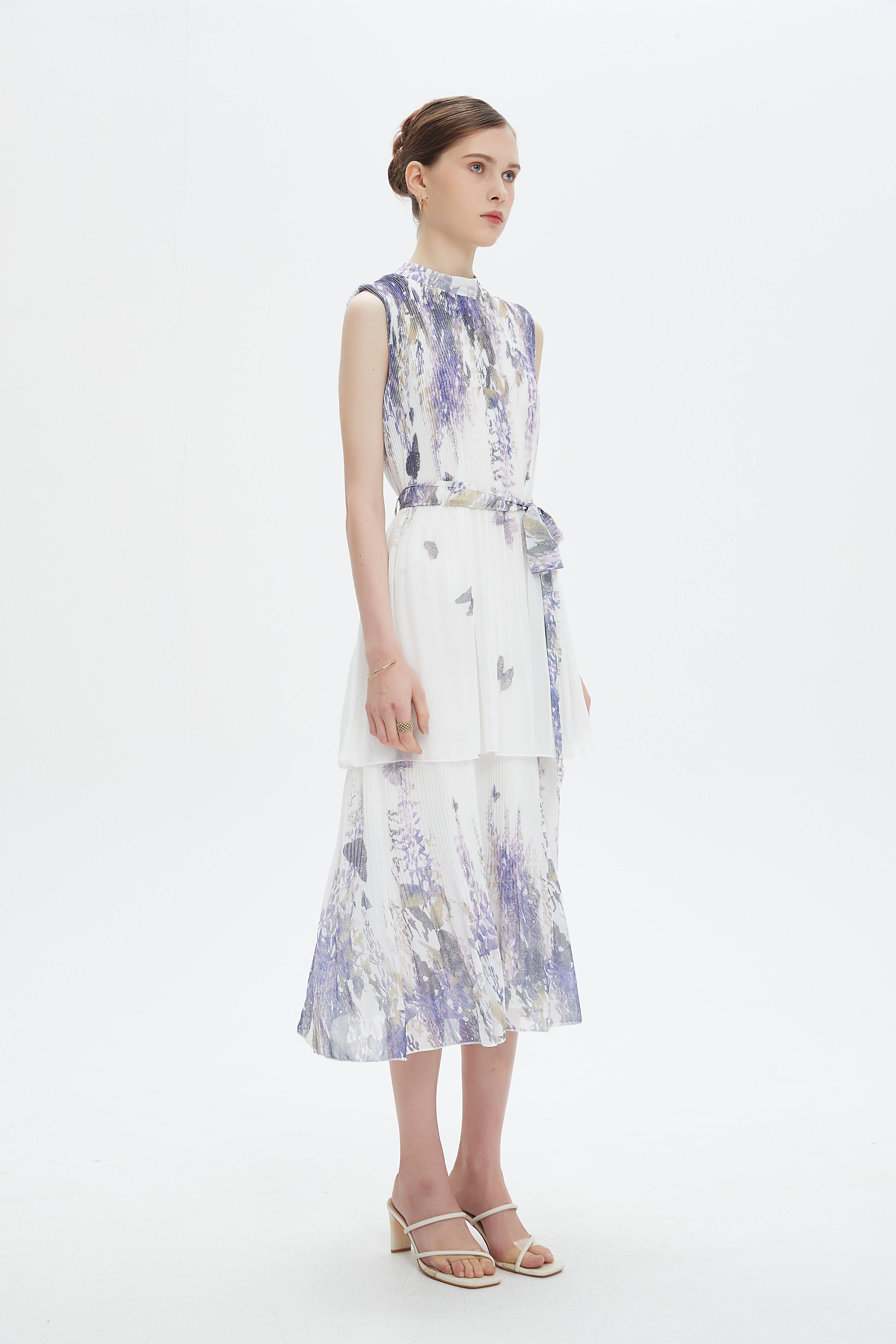 نتشي فستان ميدي مخمل ناعم طبقات