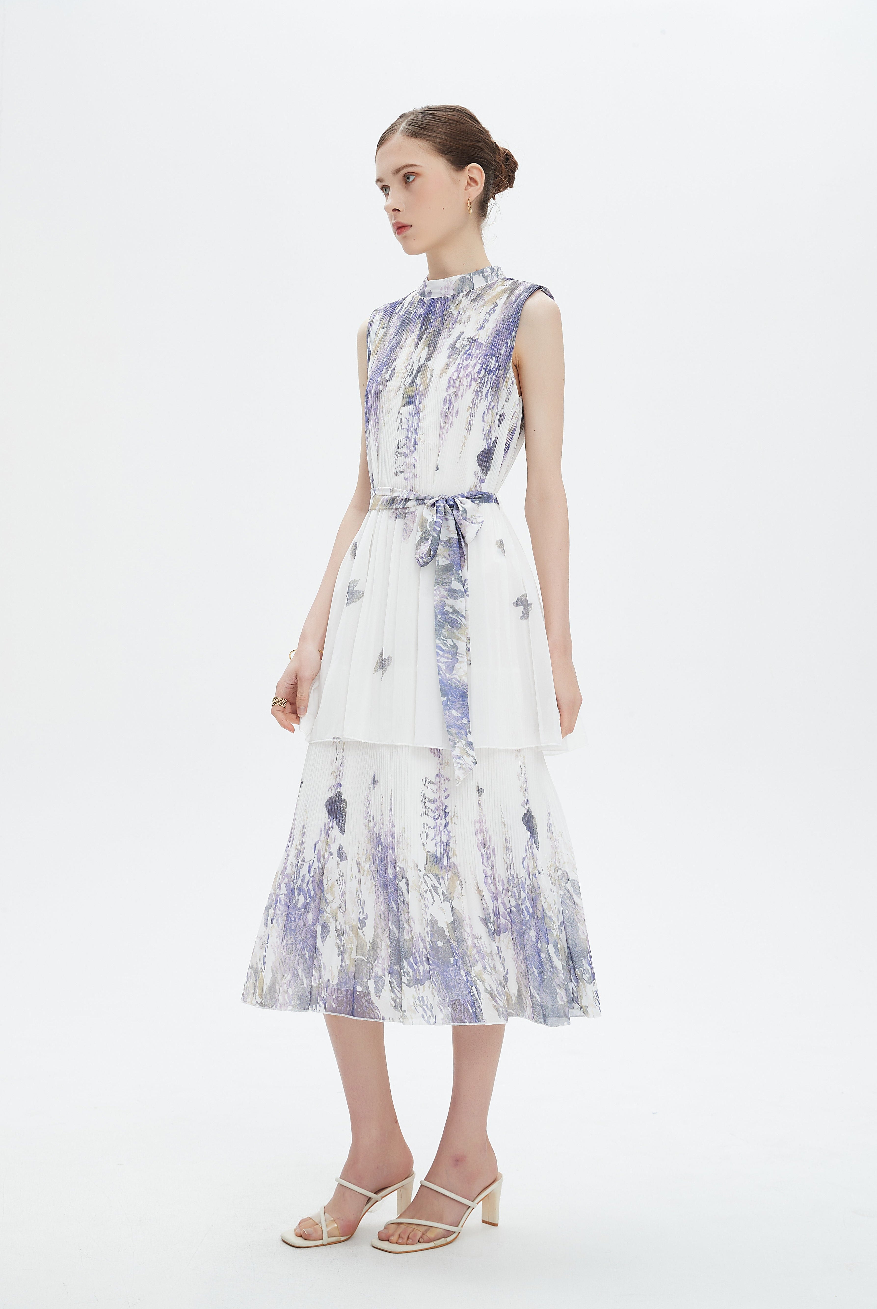 نتشي فستان ميدي مخمل ناعم طبقات